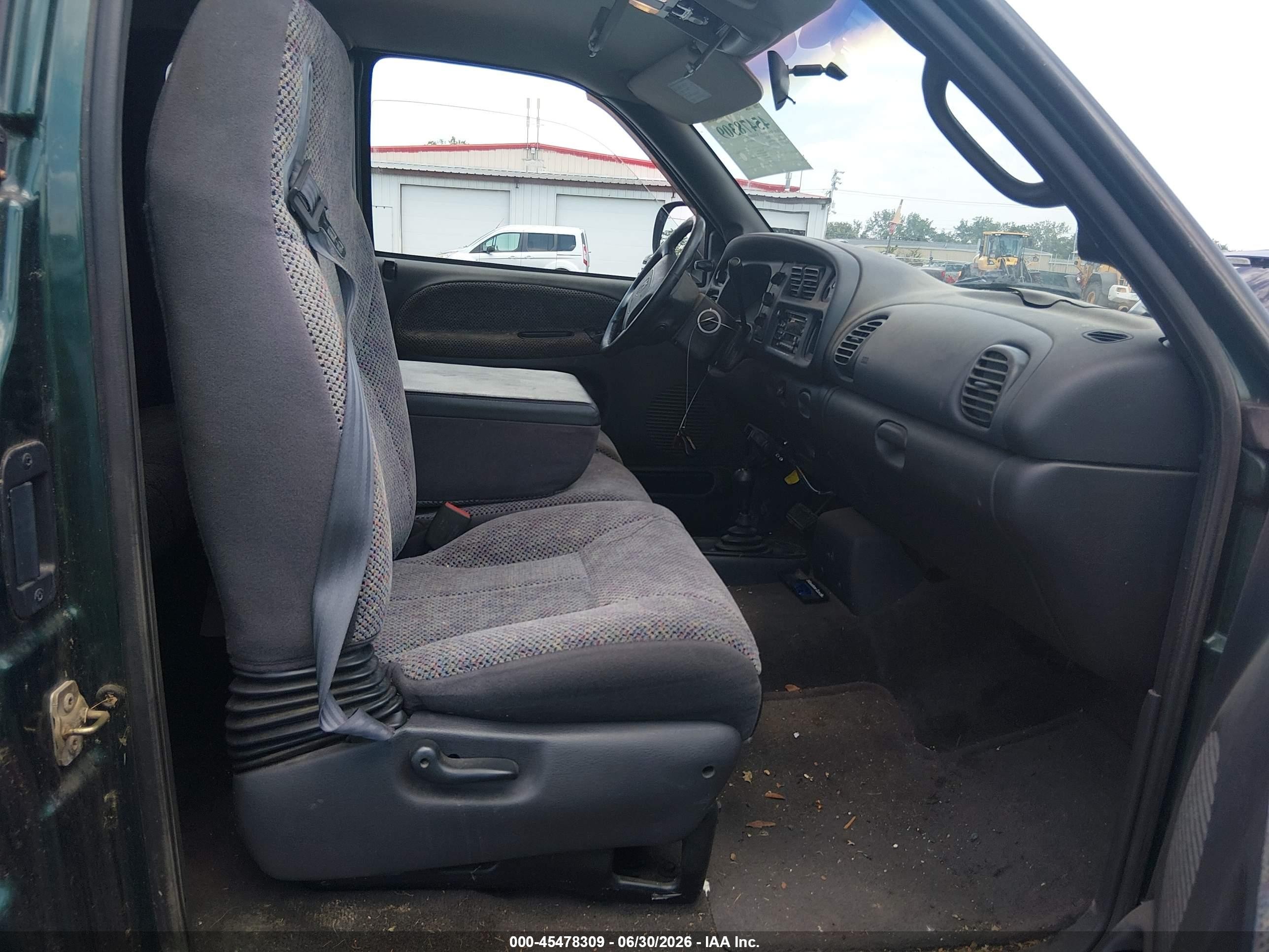 2000 Dodge Ram 1500 St Green vin: 1B7HF13Y5YJ109844