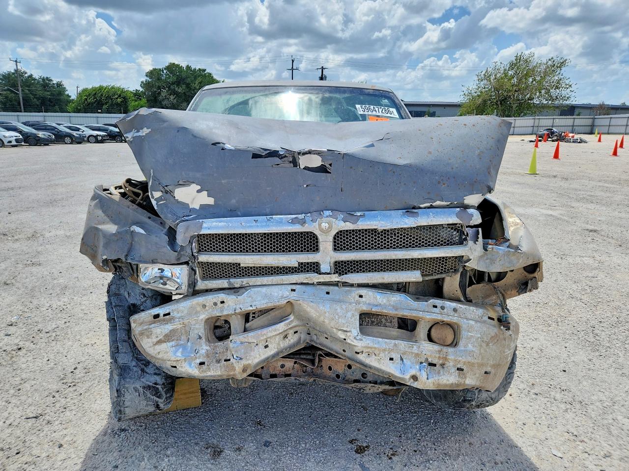 2001 Dodge Ram 1500 Серый vin: 1B7HF13Y61J281337