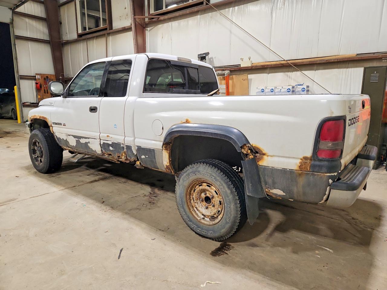 2001 Dodge Ram 1500 White vin: 1B7HF13Y71J272291