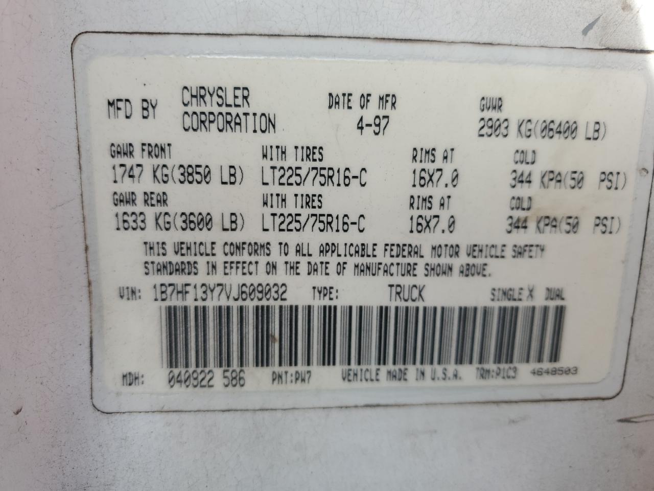 1997 Dodge 1500 Gray vin: 1B7HF13Y7VJ609032