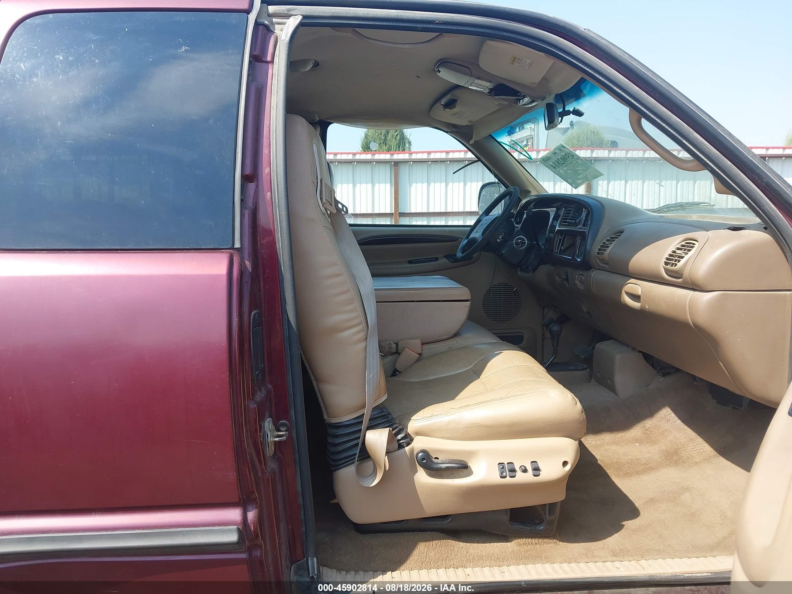 2001 Dodge Ram 1500 St Бордовый vin: 1B7HF13Z01J227413