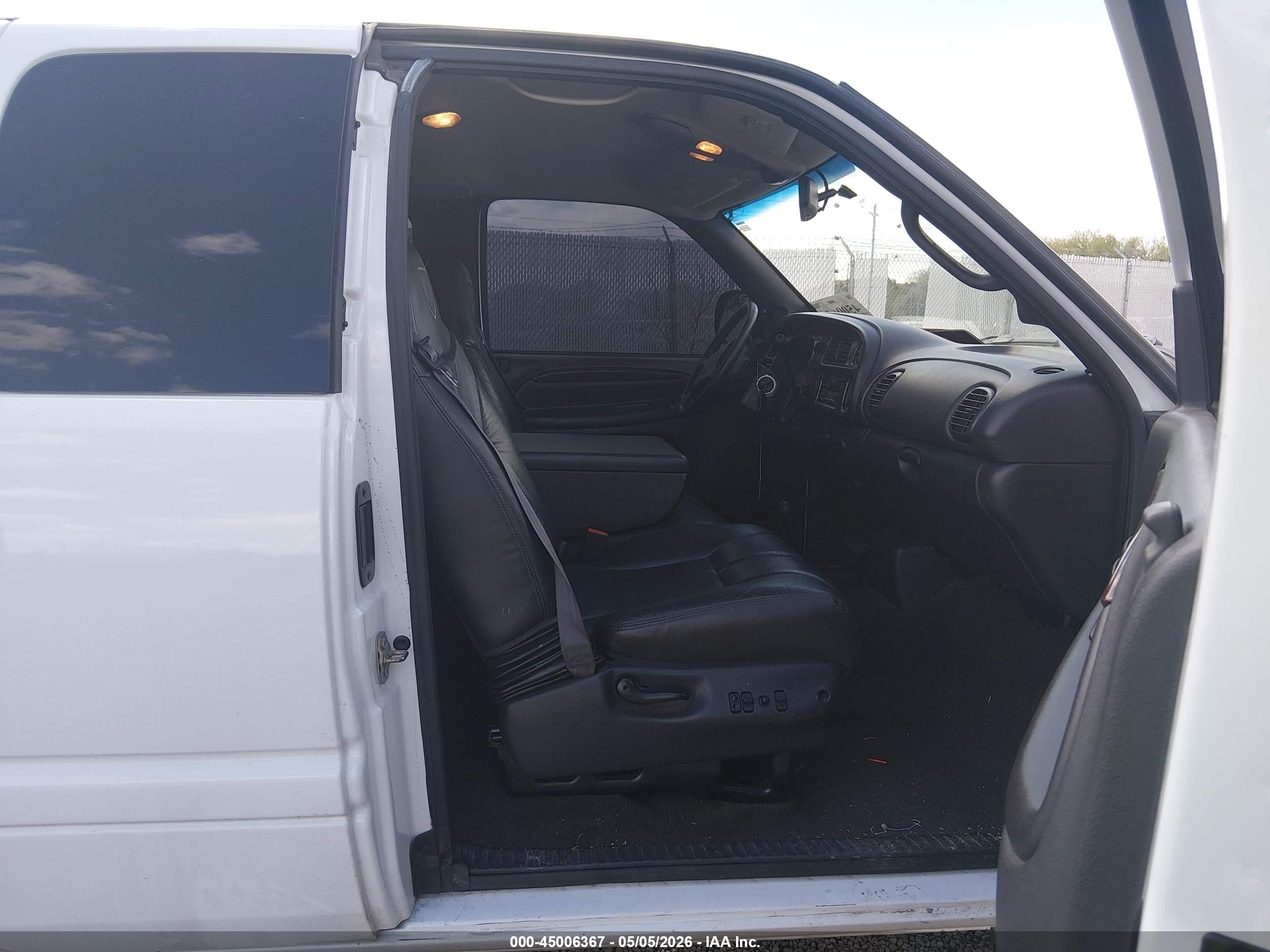 2001 Dodge Ram 1500 St White vin: 1B7HF13Z01J231445