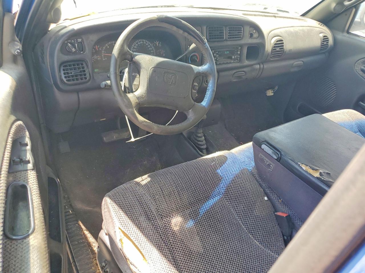 1999 Dodge Ram 1500 Синий vin: 1B7HF13Z1XJ631667