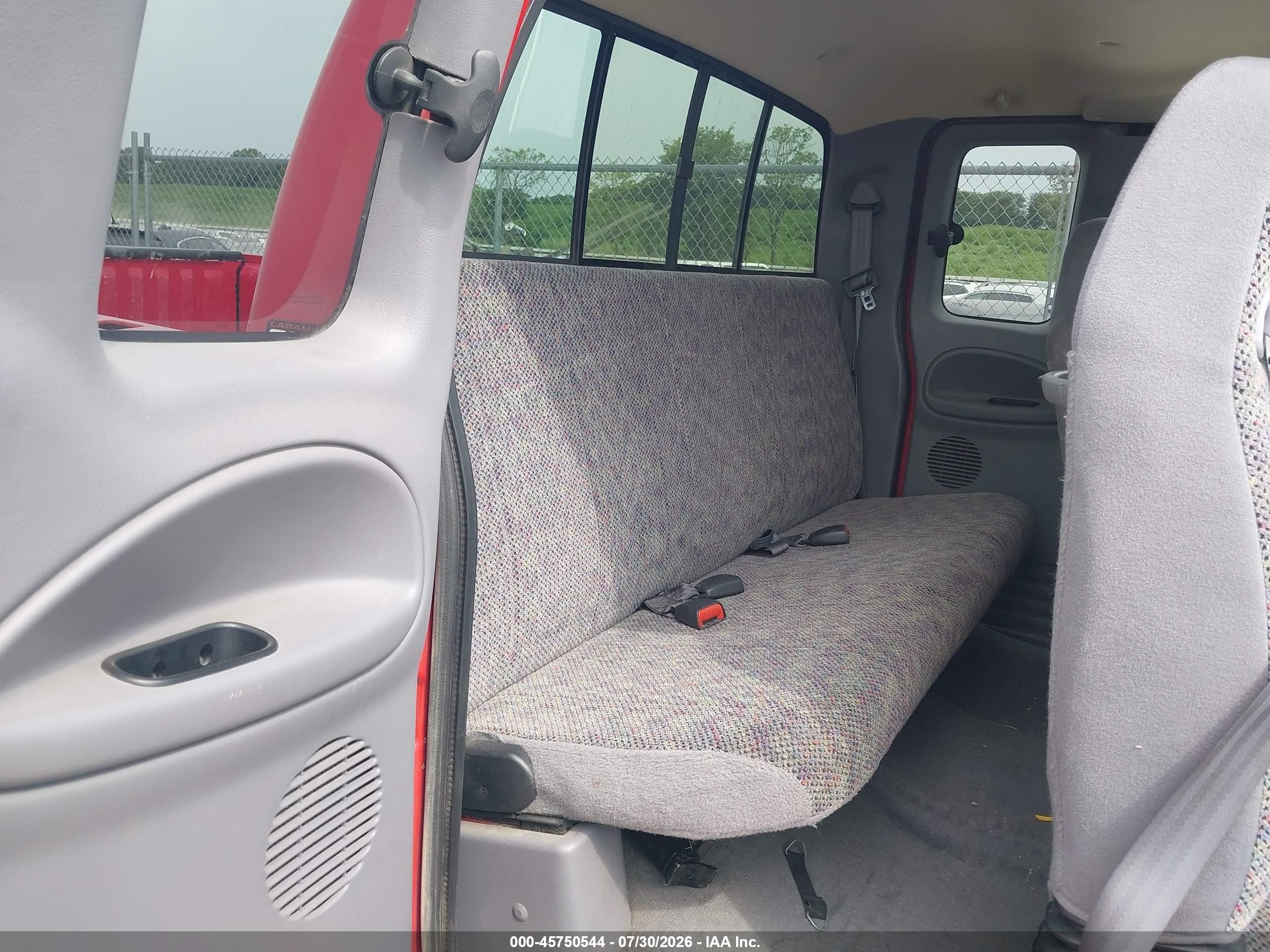 1999 Dodge Ram 1500 St Red vin: 1B7HF13Z1XJ642457