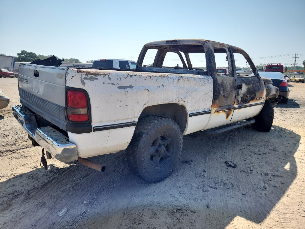 1997 Dodge Ram 1500 Burn vin: 1B7HF13Z2VJ602935