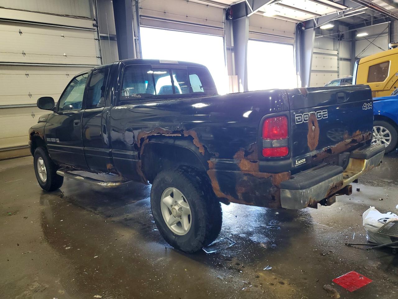 2001 Dodge Ram 1500 Black vin: 1B7HF13Z31J190101