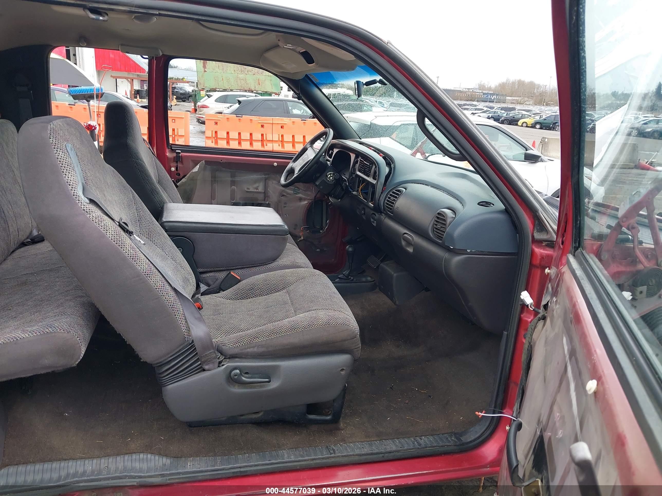 1998 Dodge Ram 1500 St Red vin: 1B7HF13Z4WJ240575
