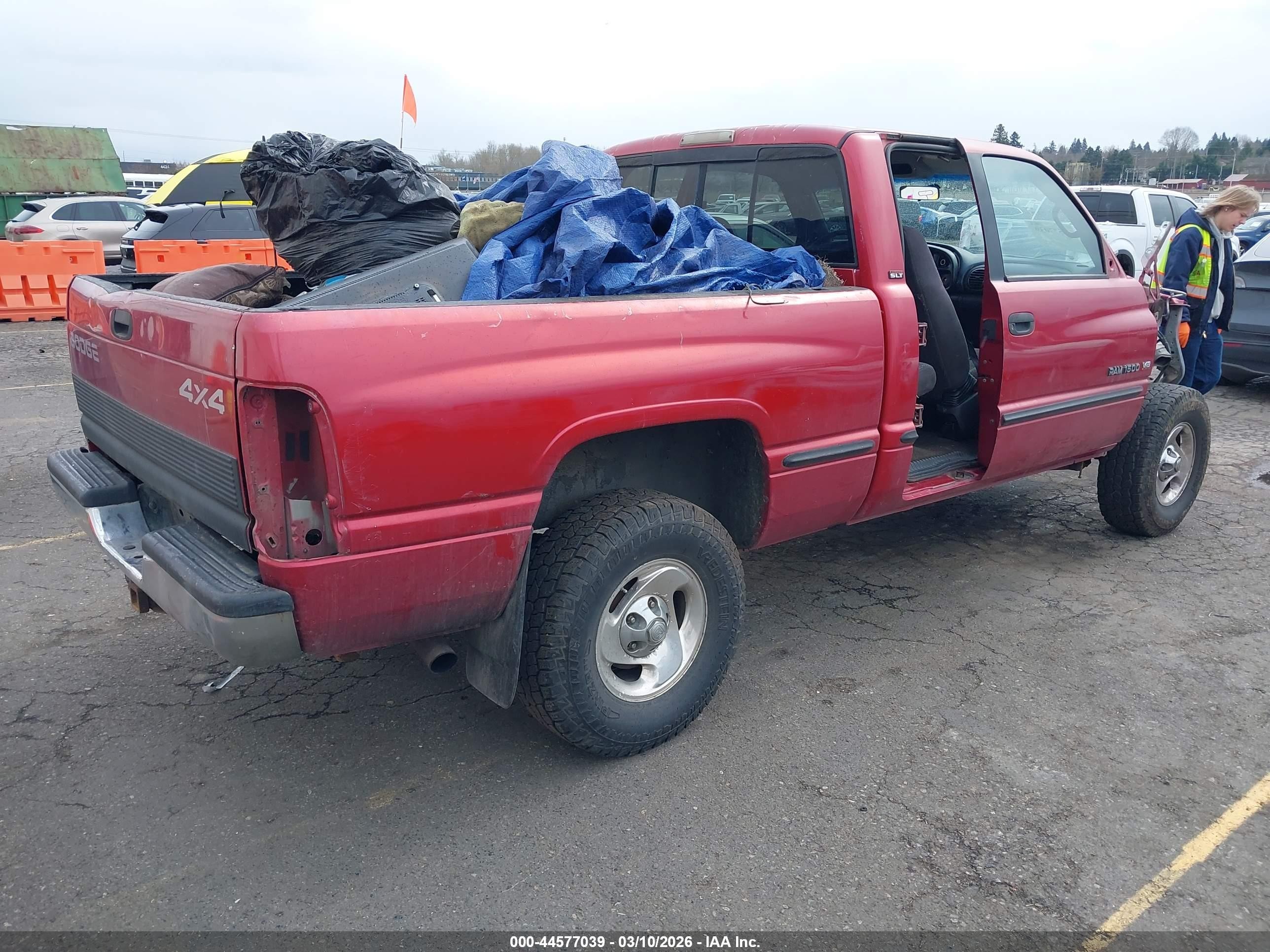 1998 Dodge Ram 1500 St Red vin: 1B7HF13Z4WJ240575