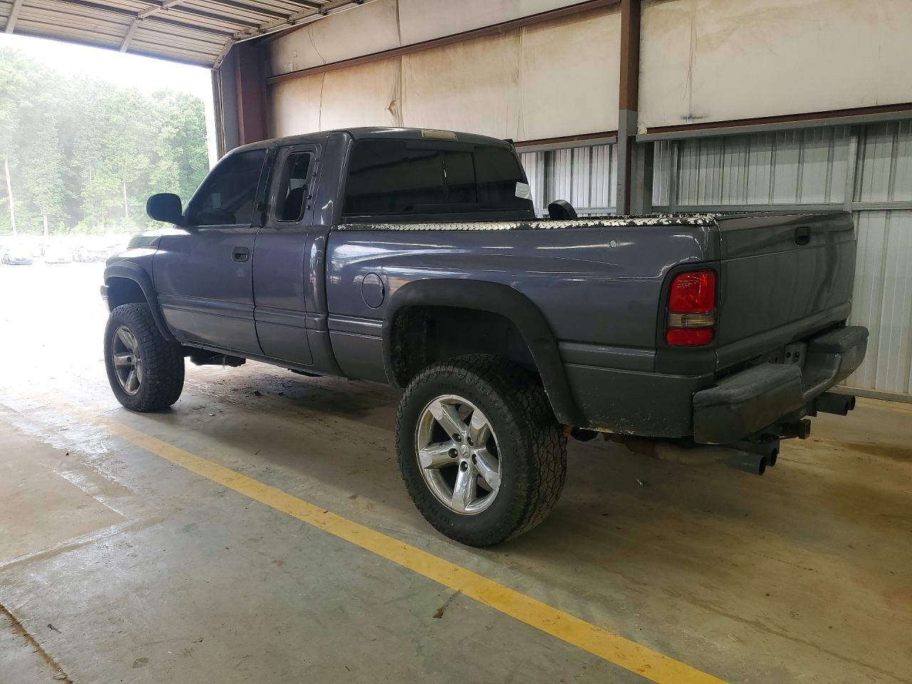 1999 Dodge Ram 1500 Gray vin: 1B7HF13Z6XJ621636