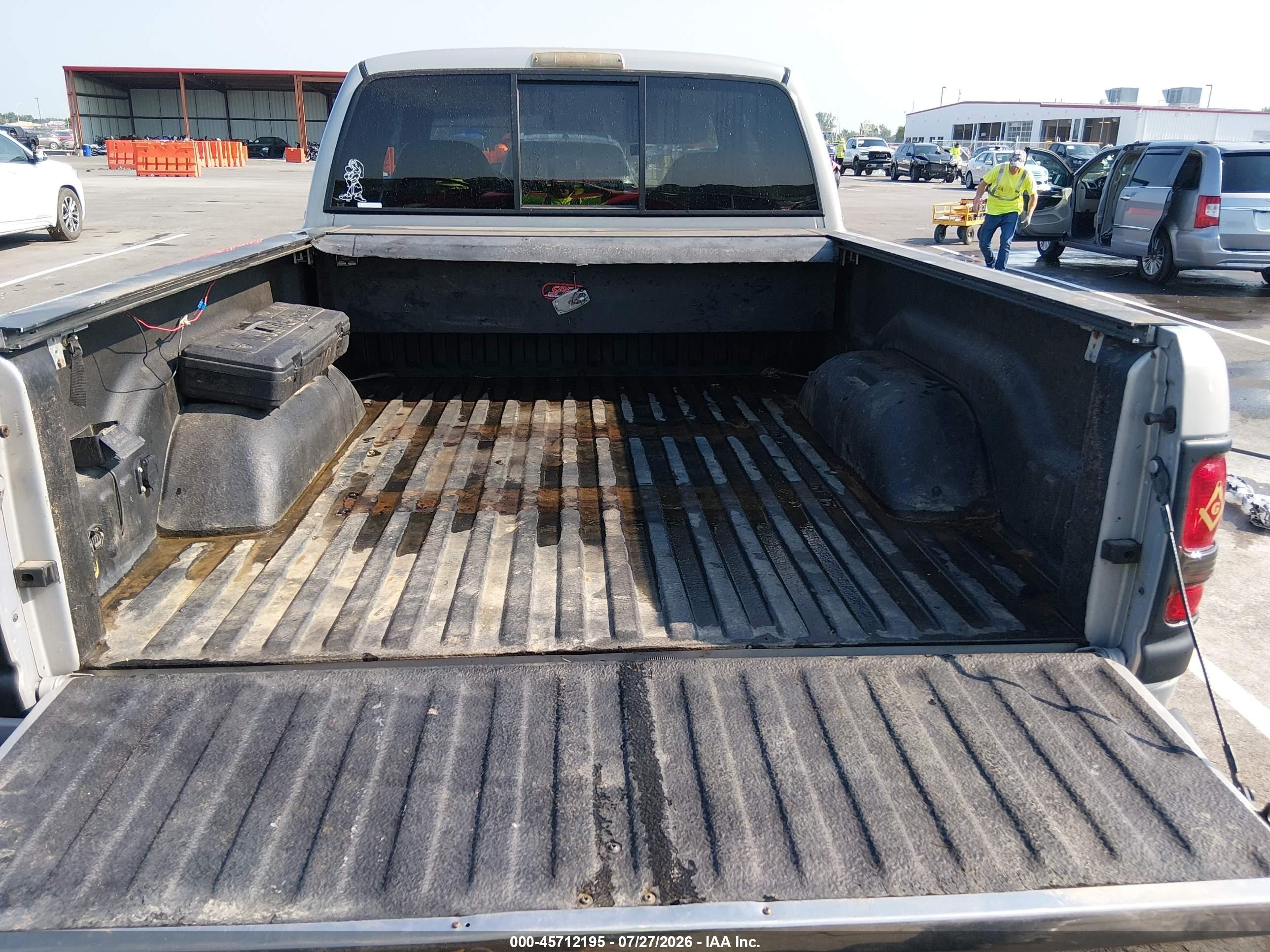 1999 Dodge Ram 1500 St Silver vin: 1B7HF13Z7XJ594253