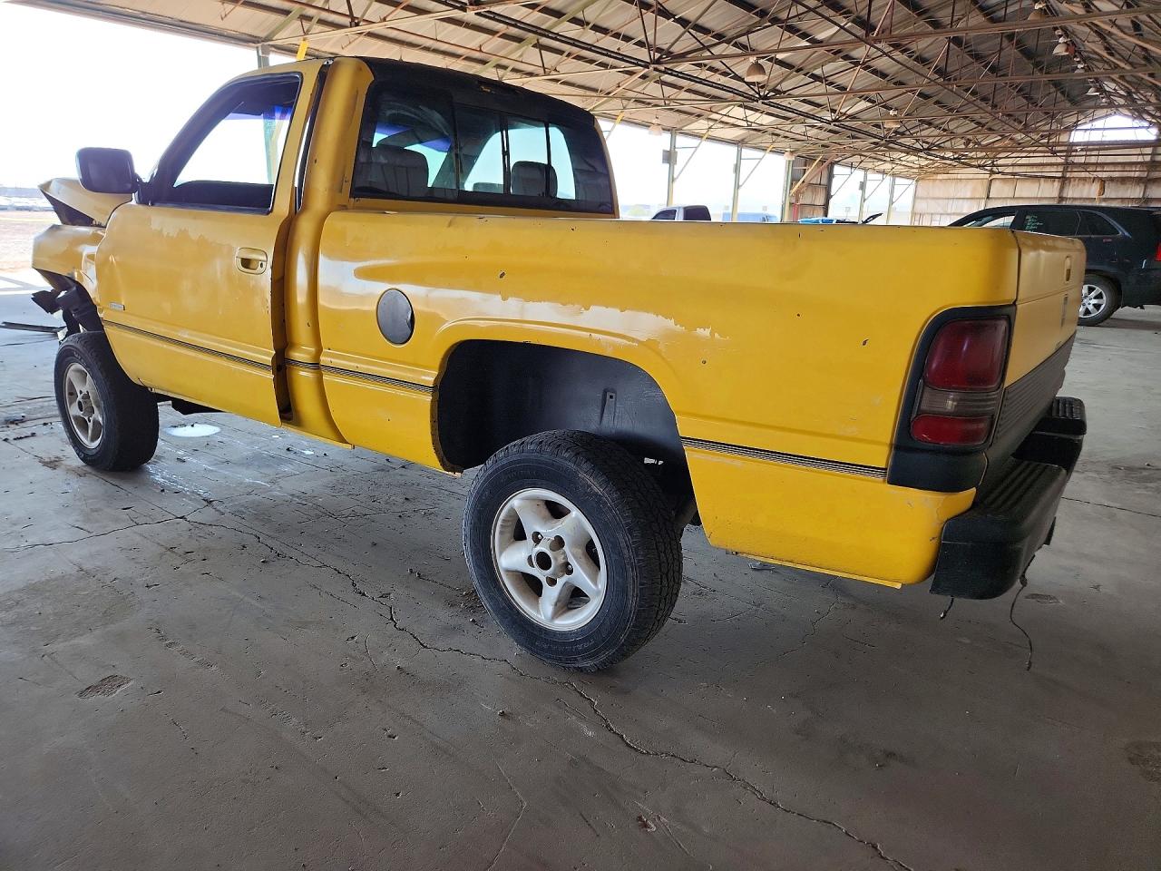 1995 Dodge Ram 1500 Yellow vin: 1B7HF16Y0SS336808