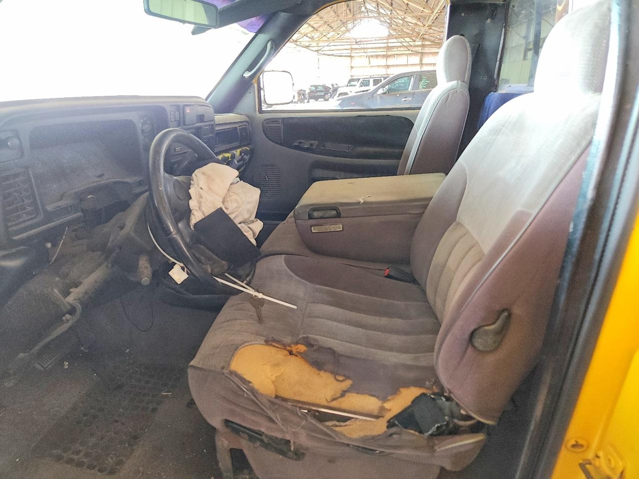 1995 Dodge Ram 1500 Yellow vin: 1B7HF16Y0SS336808