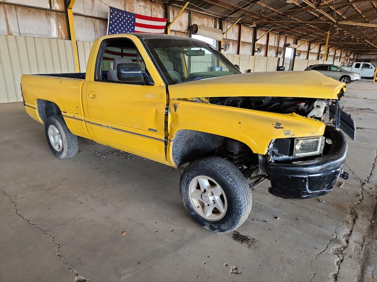1995 Dodge Ram 1500 Yellow vin: 1B7HF16Y0SS336808
