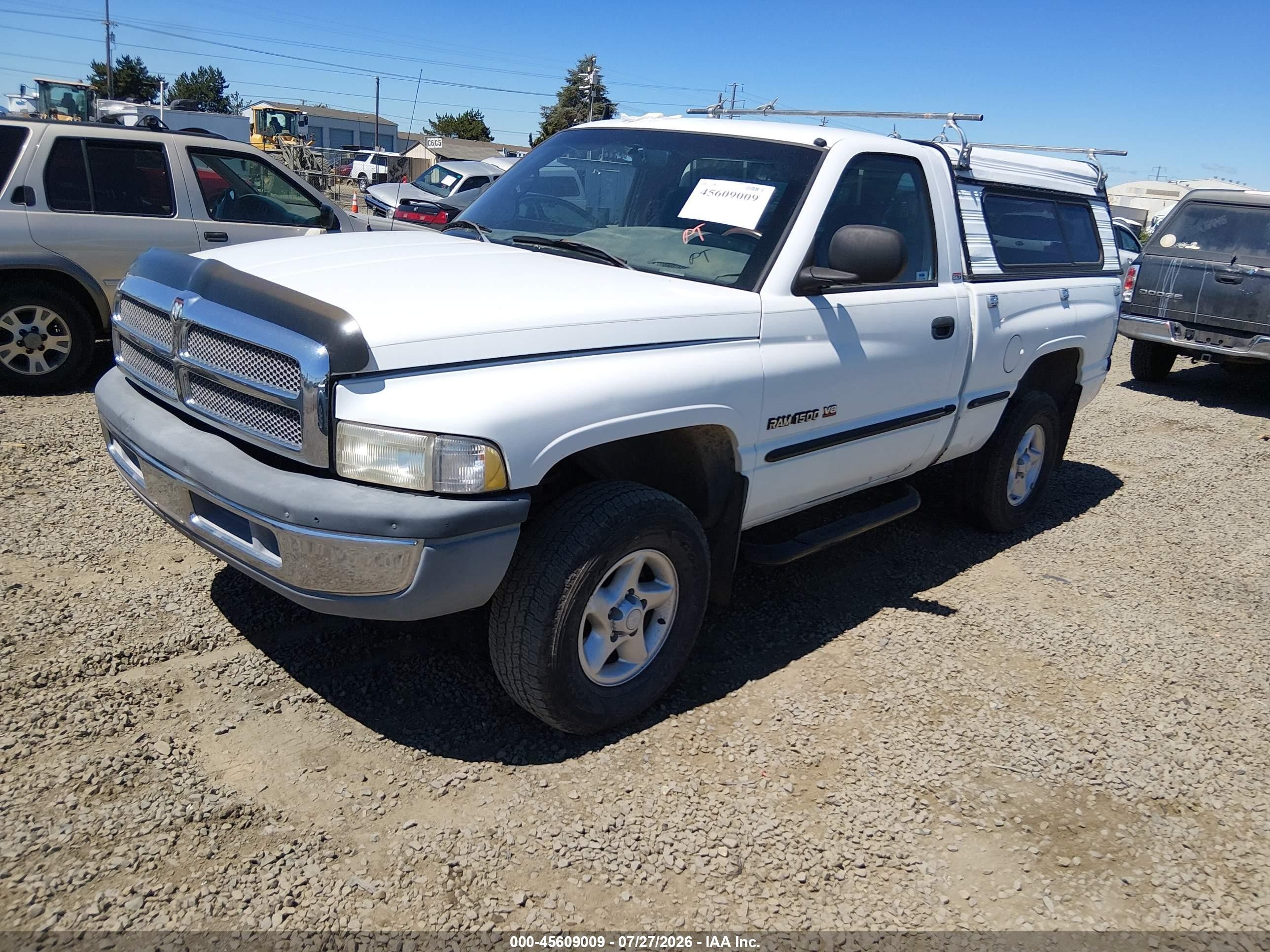 1999 Dodge Ram 1500 St White vin: 1B7HF16Y3XS262744