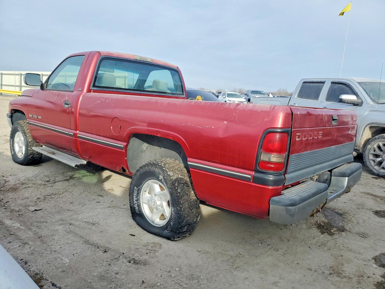 1997 Dodge Ram 1500 White vin: 1B7HF16Y4VJ522653