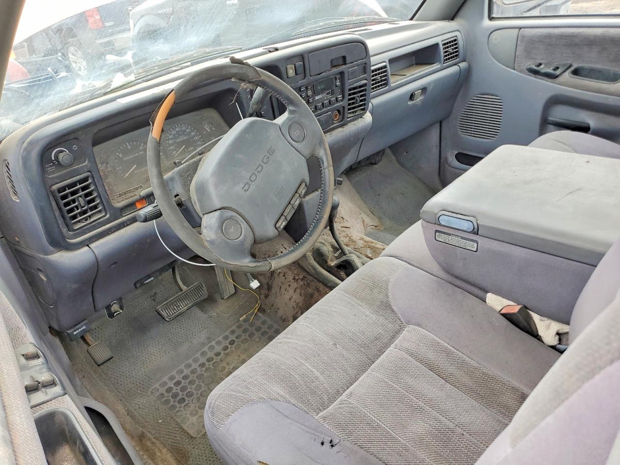 1997 Dodge Ram 1500 White vin: 1B7HF16Y4VJ522653
