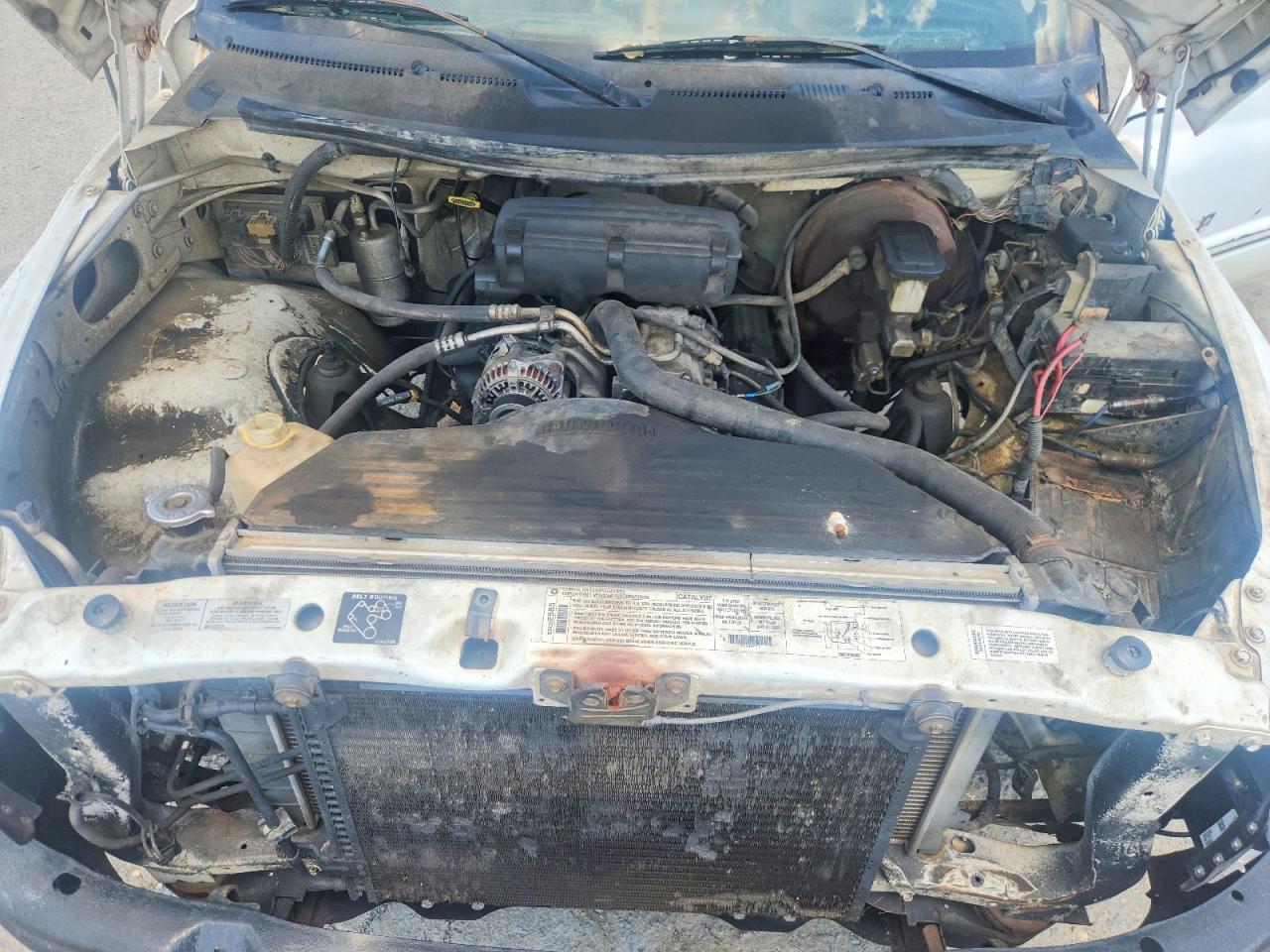 1997 Dodge Ram 1500 White vin: 1B7HF16Y7VS226648