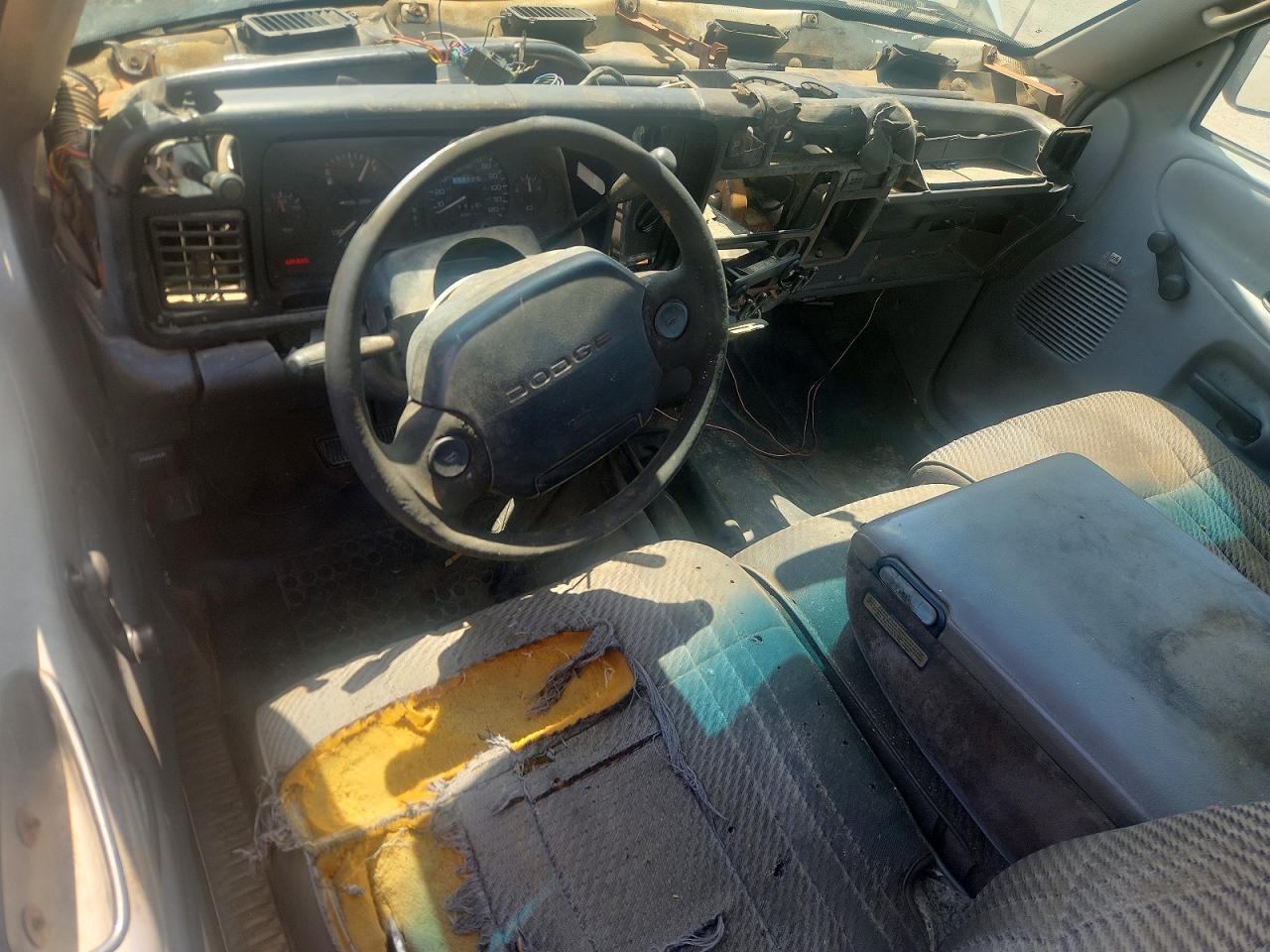 1997 Dodge Ram 1500 White vin: 1B7HF16Y7VS226648