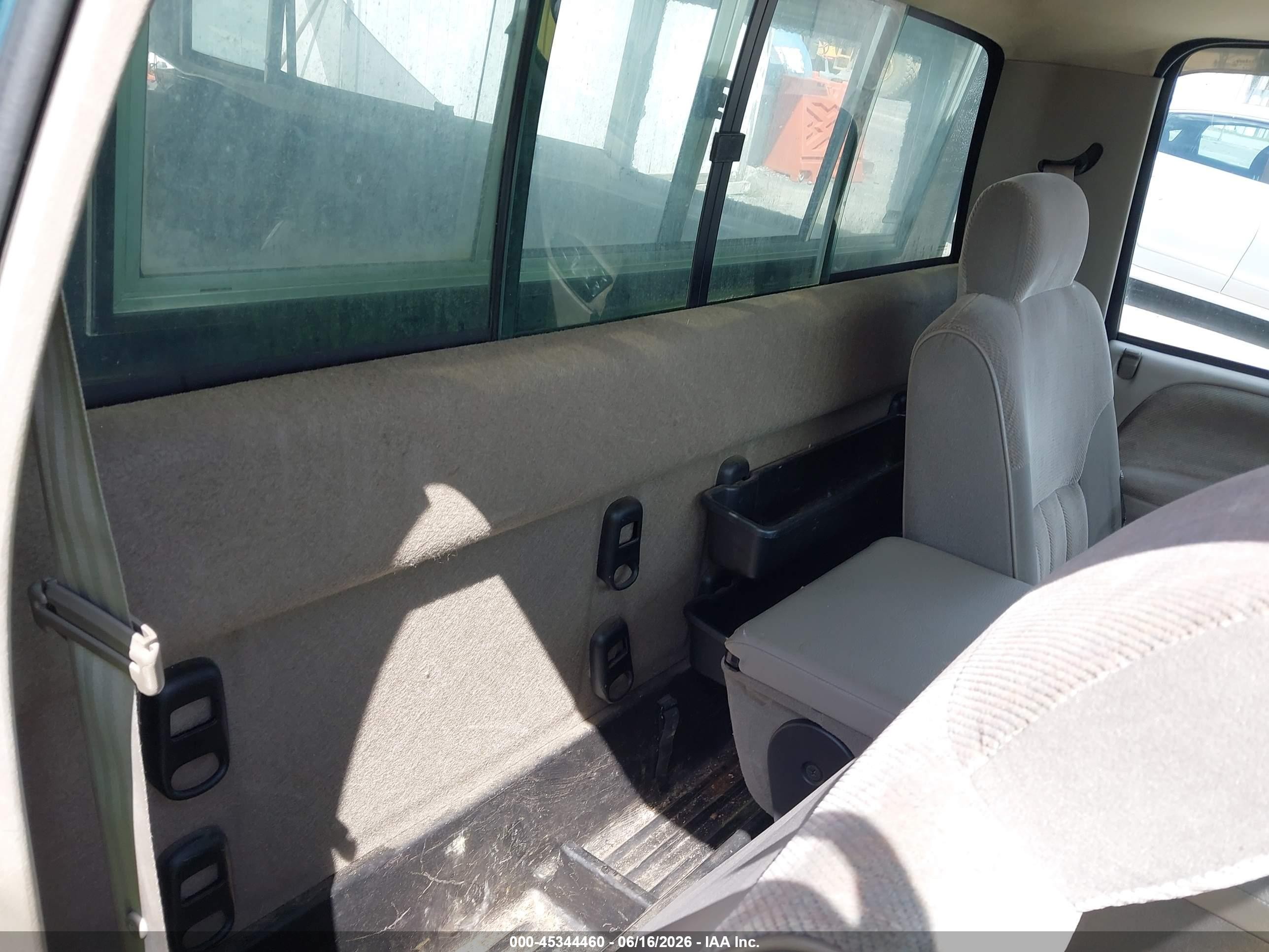 1995 Dodge Ram 1500   Бирюзовый vin: 1B7HF16Y8SS113691