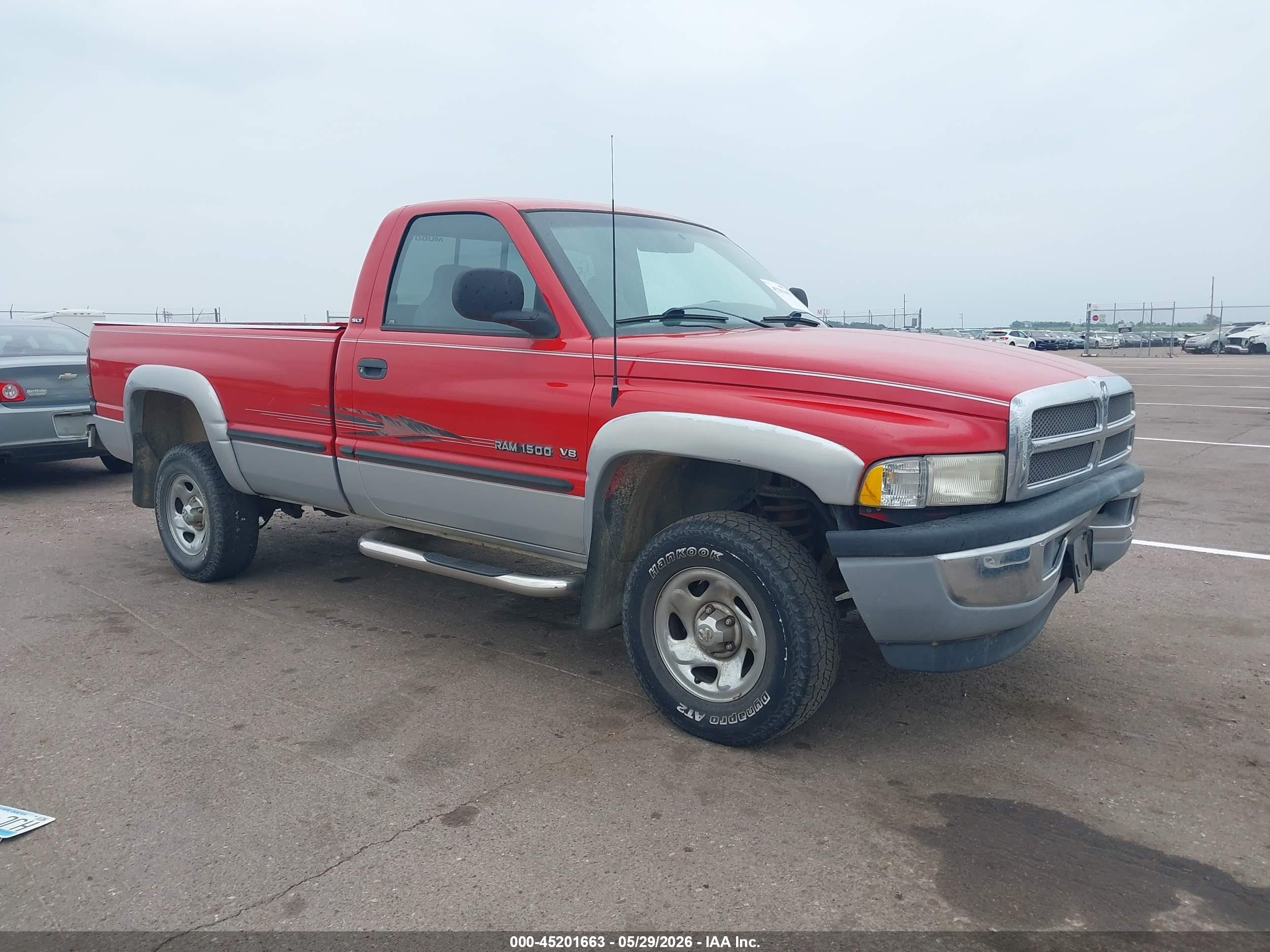 1998 Dodge Ram 1500 St Красный vin: 1B7HF16Y9WS517749