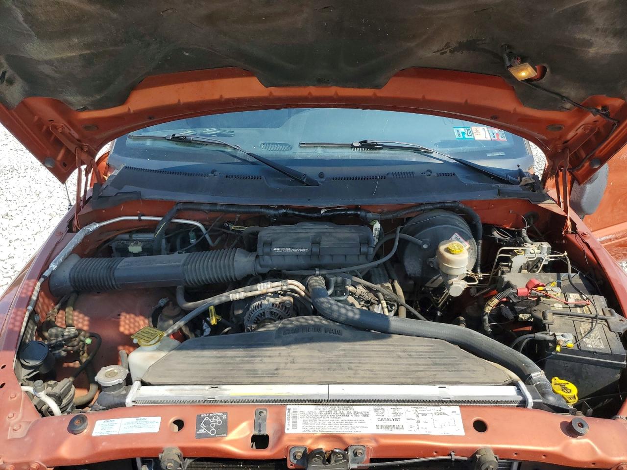 2001 Dodge Ram 1500 Orange vin: 1B7HF16Z01S144618