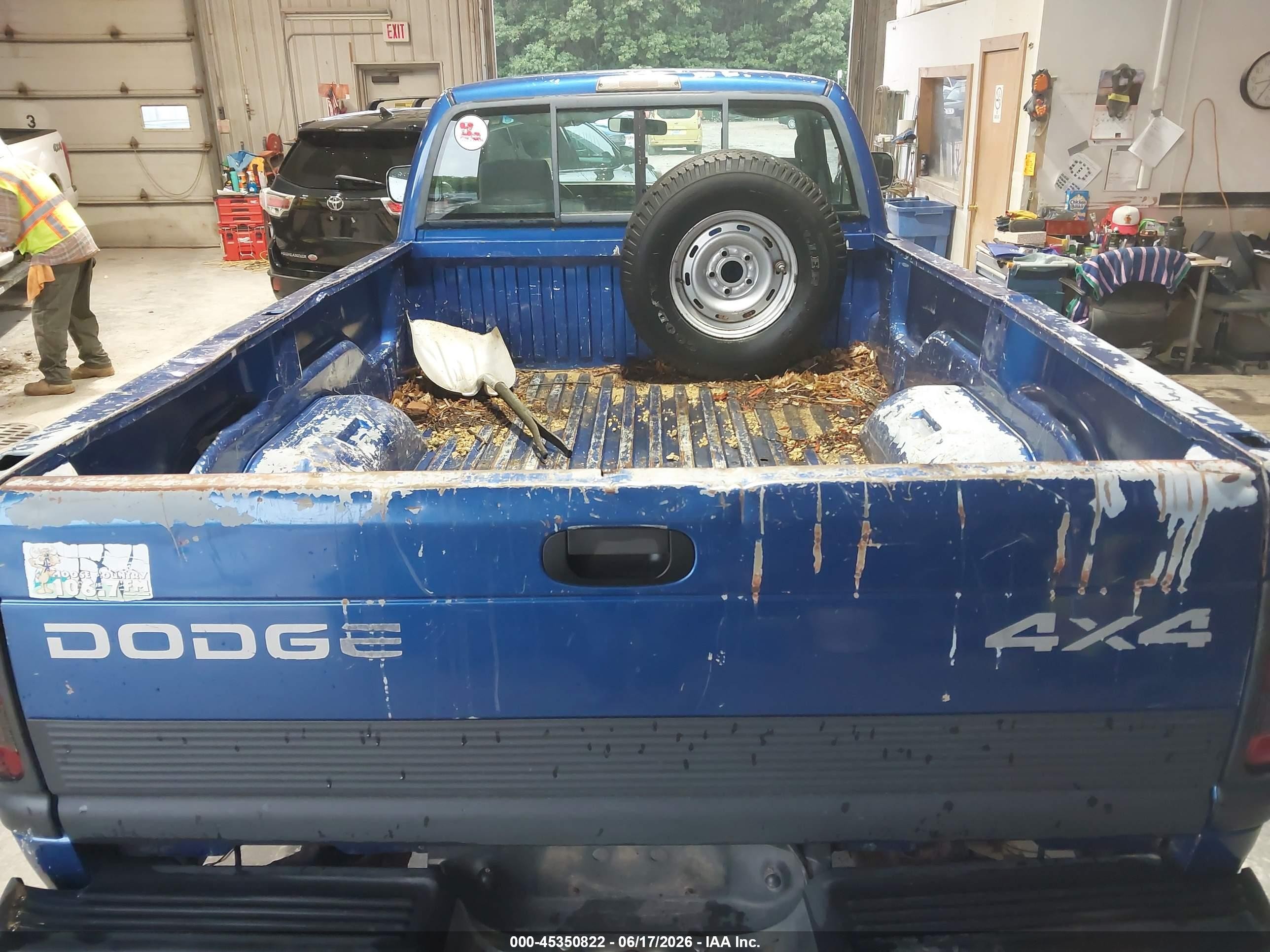 1997 Dodge Ram 1500 Lt Blue vin: 1B7HF16Z1VJ550922
