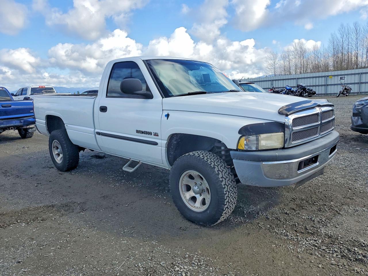 2001 Dodge Ram 1500 White vin: 1B7HF16Z41S725118