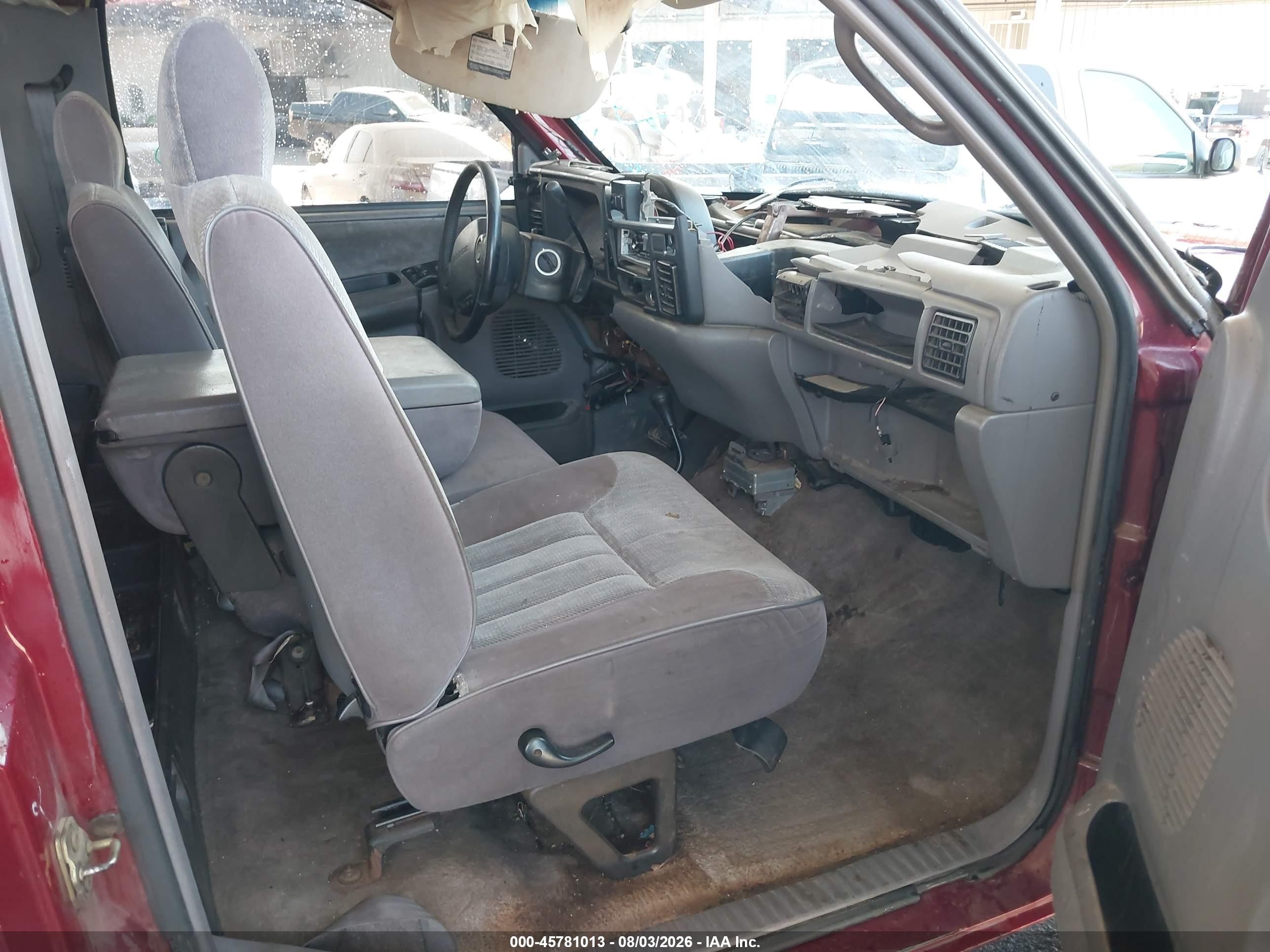 1994 Dodge Ram 1500   Red vin: 1B7HF16Z4RS707844
