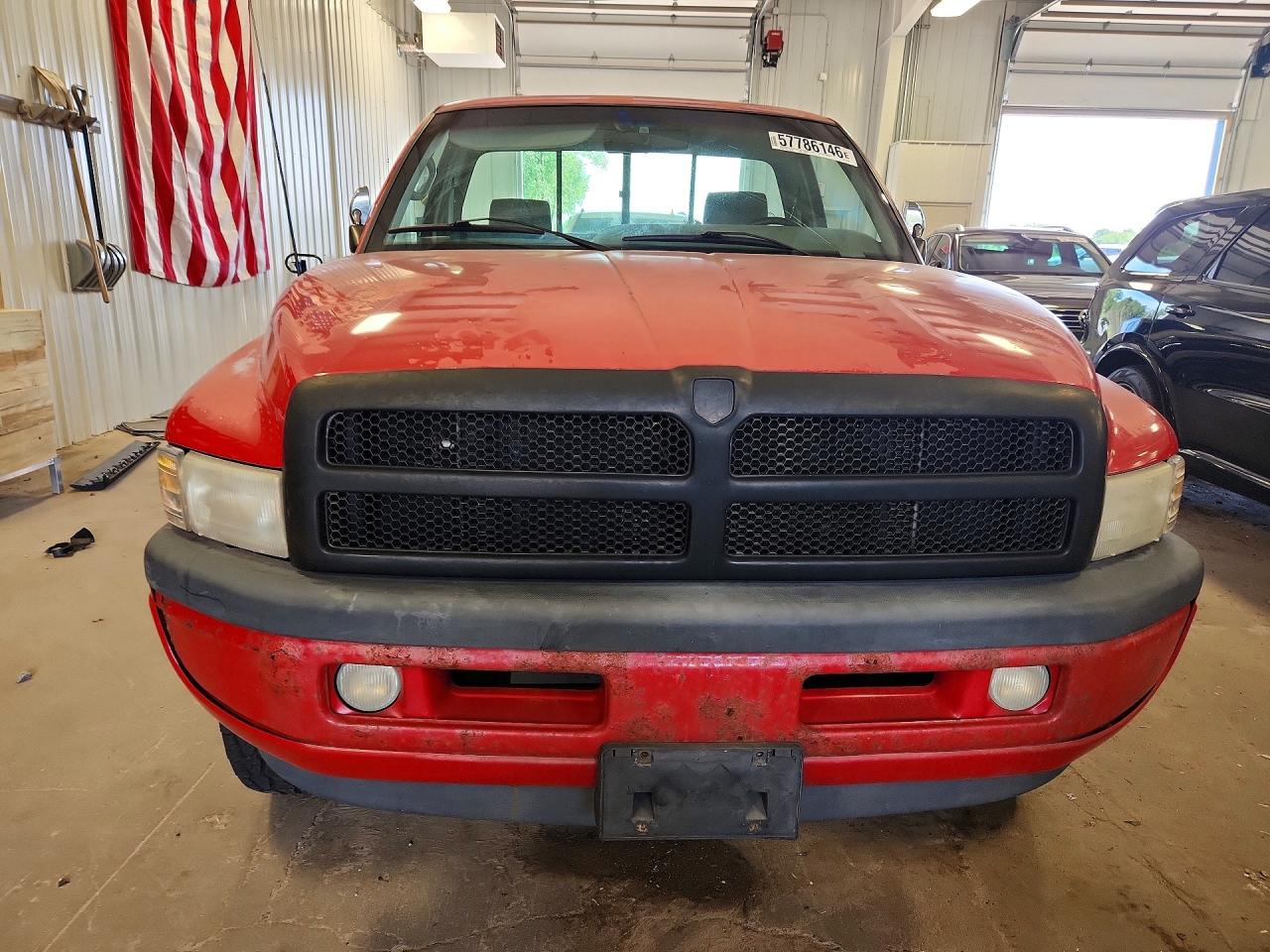 1995 Dodge Ram 1500 Красный vin: 1B7HF16Z6SS280916