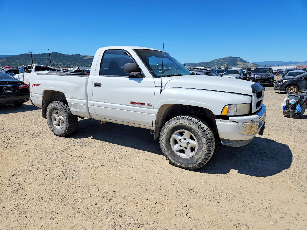 1998 Dodge Ram 1500 White vin: 1B7HF16Z7WS509495