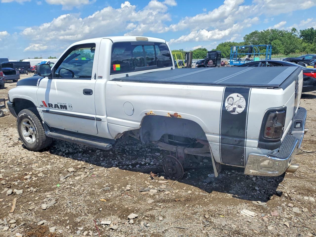 2001 Dodge Ram 1500 Белый vin: 1B7HF16Z91S106045