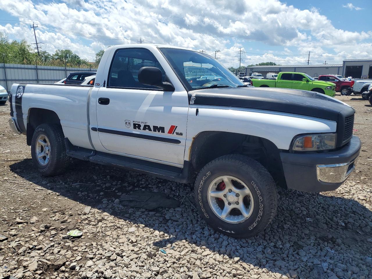 2001 Dodge Ram 1500 Белый vin: 1B7HF16Z91S106045
