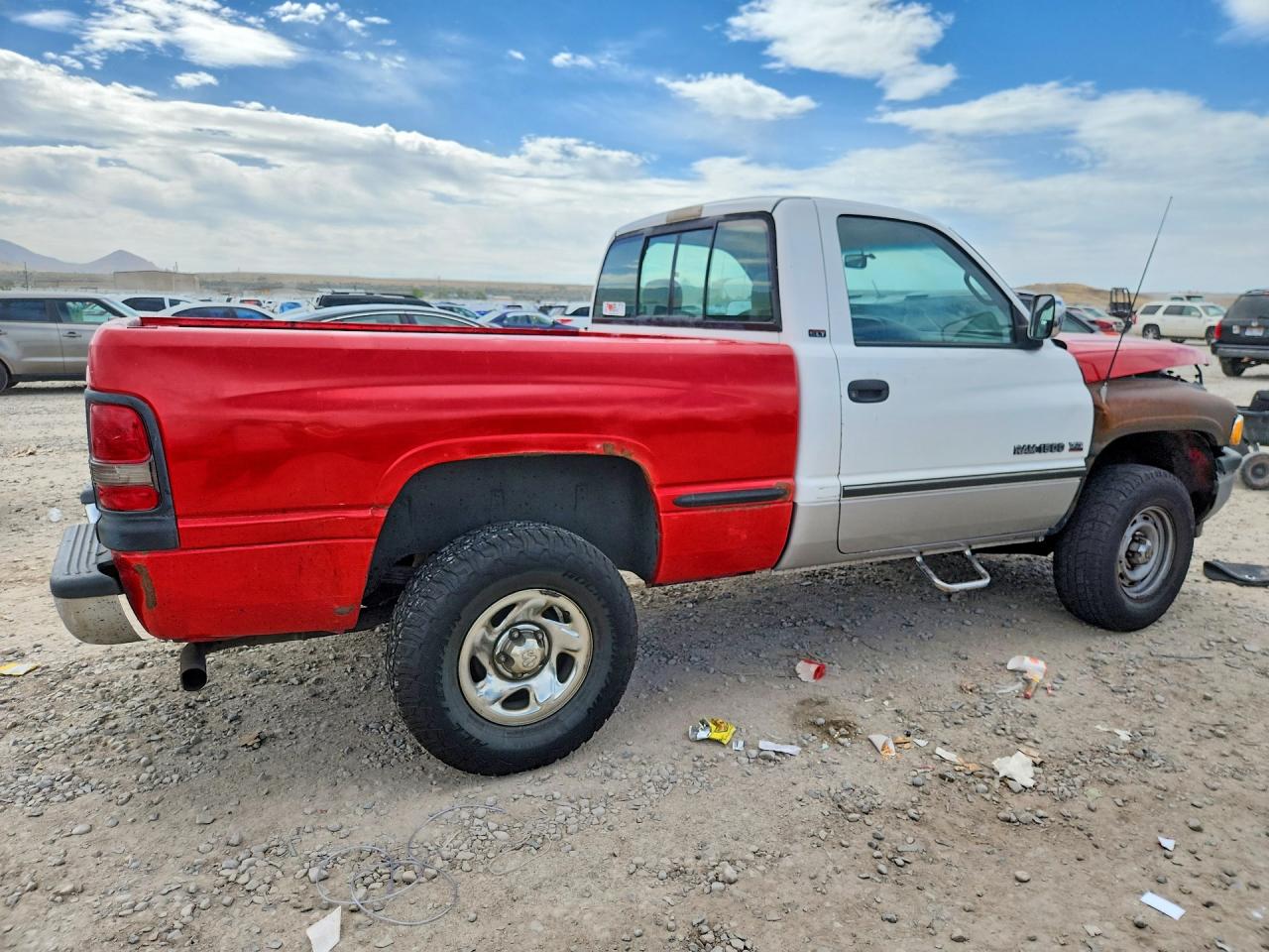 1995 Dodge Ram 1500 Red vin: 1B7HF16ZXSS309544