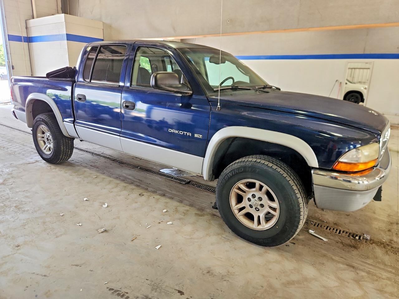 2001 Dodge Dakota Quad Синий vin: 1B7HG2AN71S347724