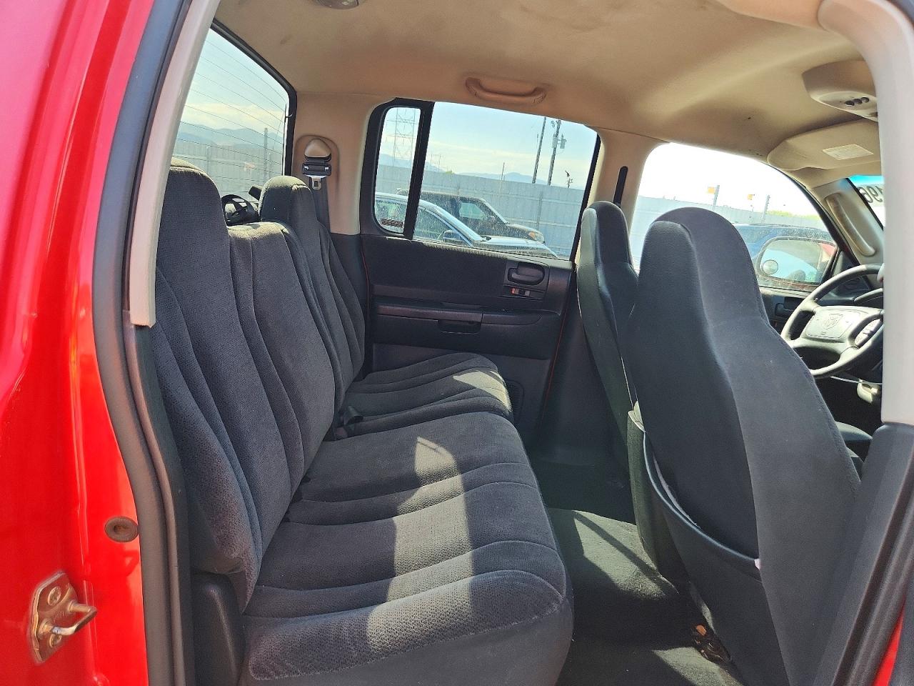 2001 Dodge Dakota Quad Red vin: 1B7HG2AN91S258477