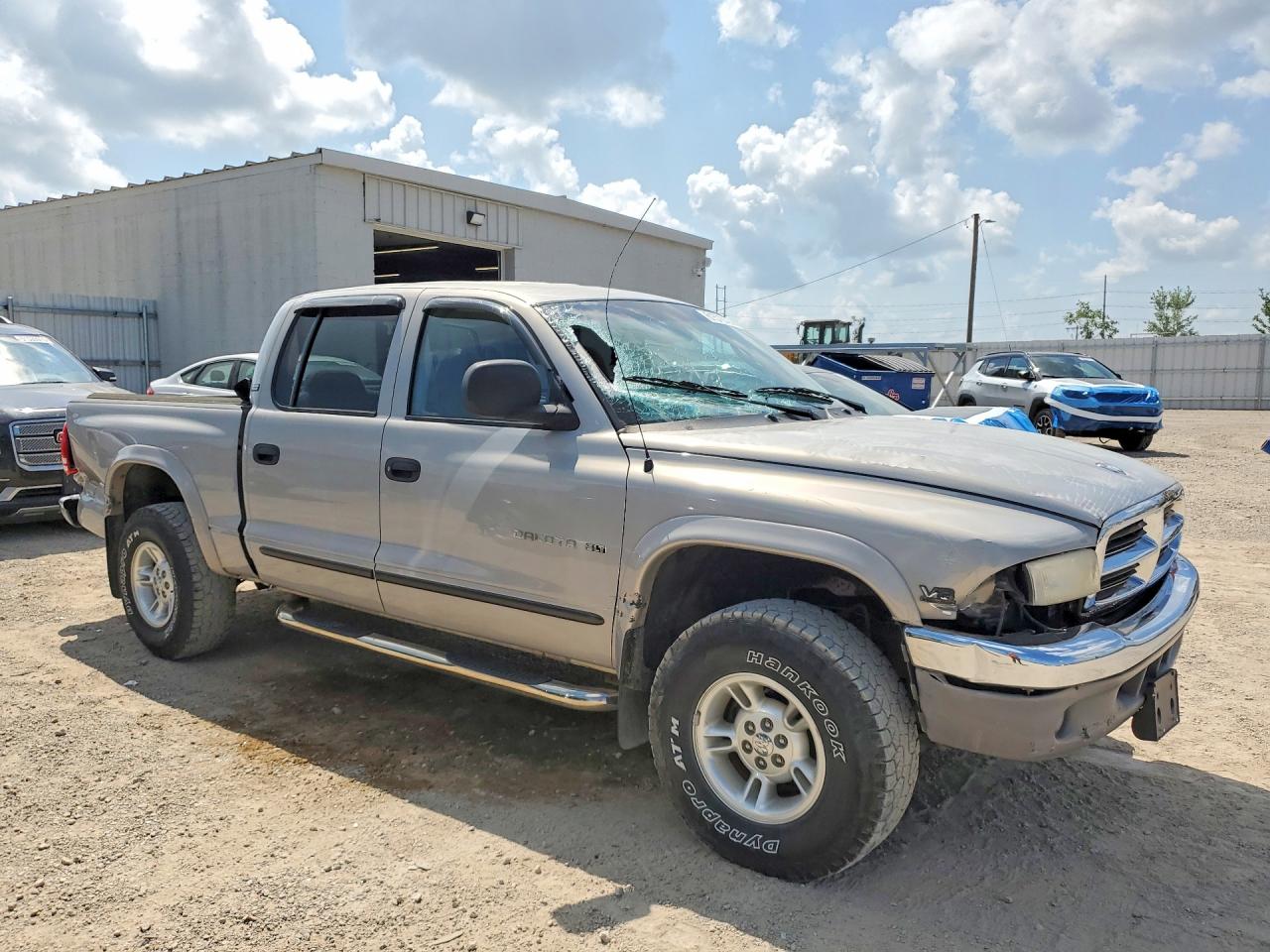 2000 Dodge Dakota 2wd Silver vin: 1B7HG2AZXYS726441