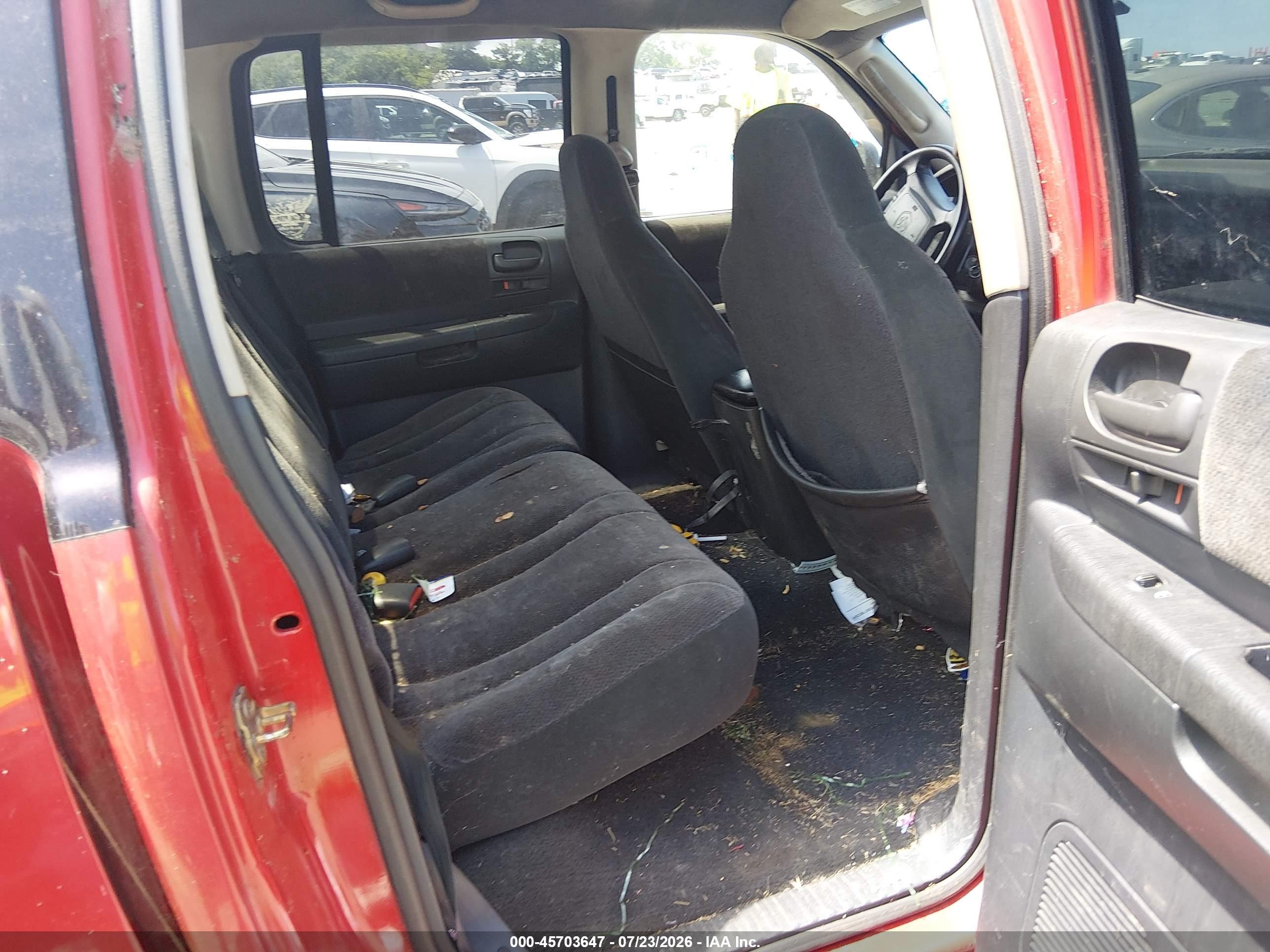 2002 Dodge Dakota Sport Red vin: 1B7HG38N02S549835