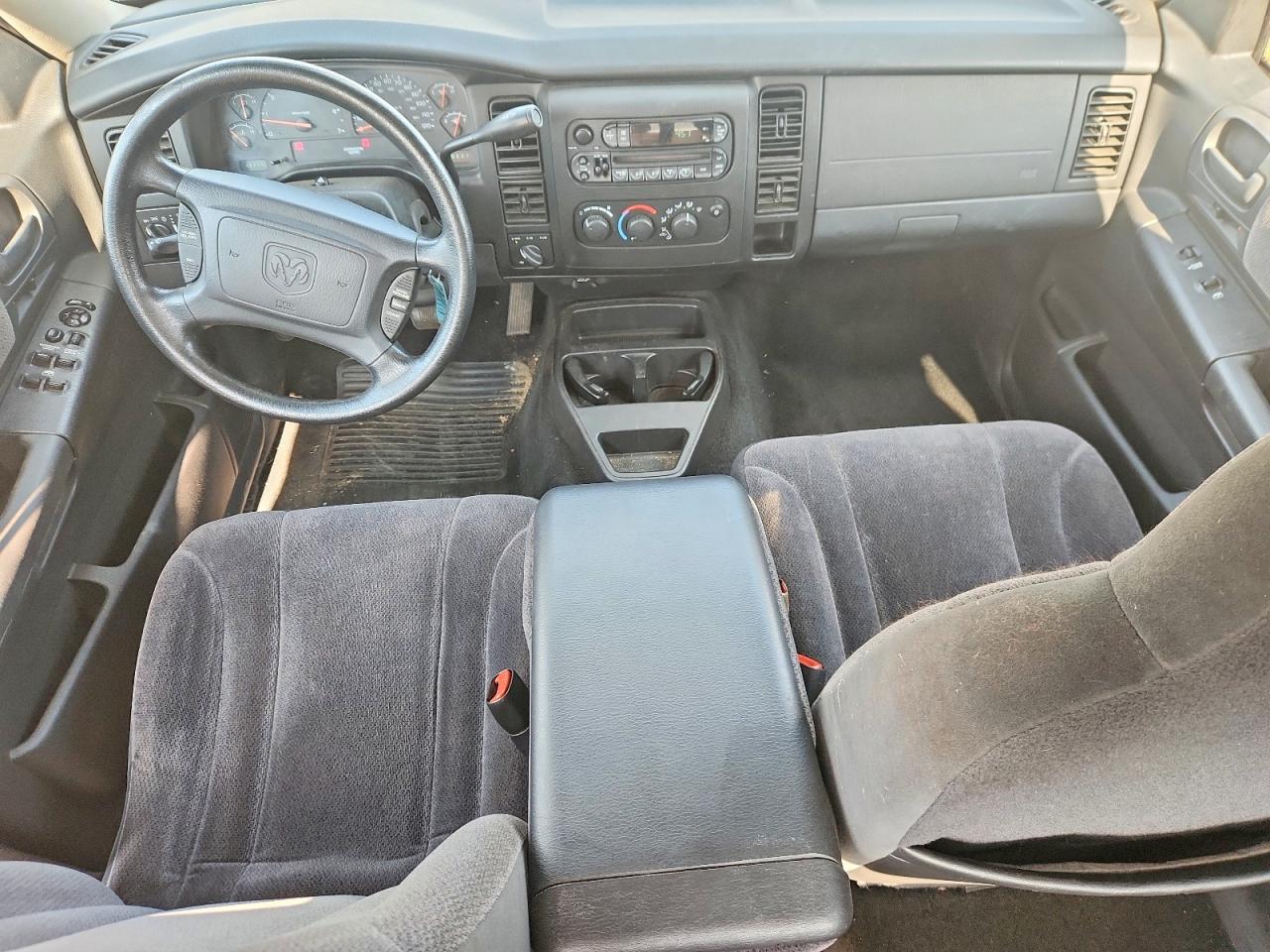 2002 Dodge Dakota Quad Sport Silver vin: 1B7HG38X42S696600