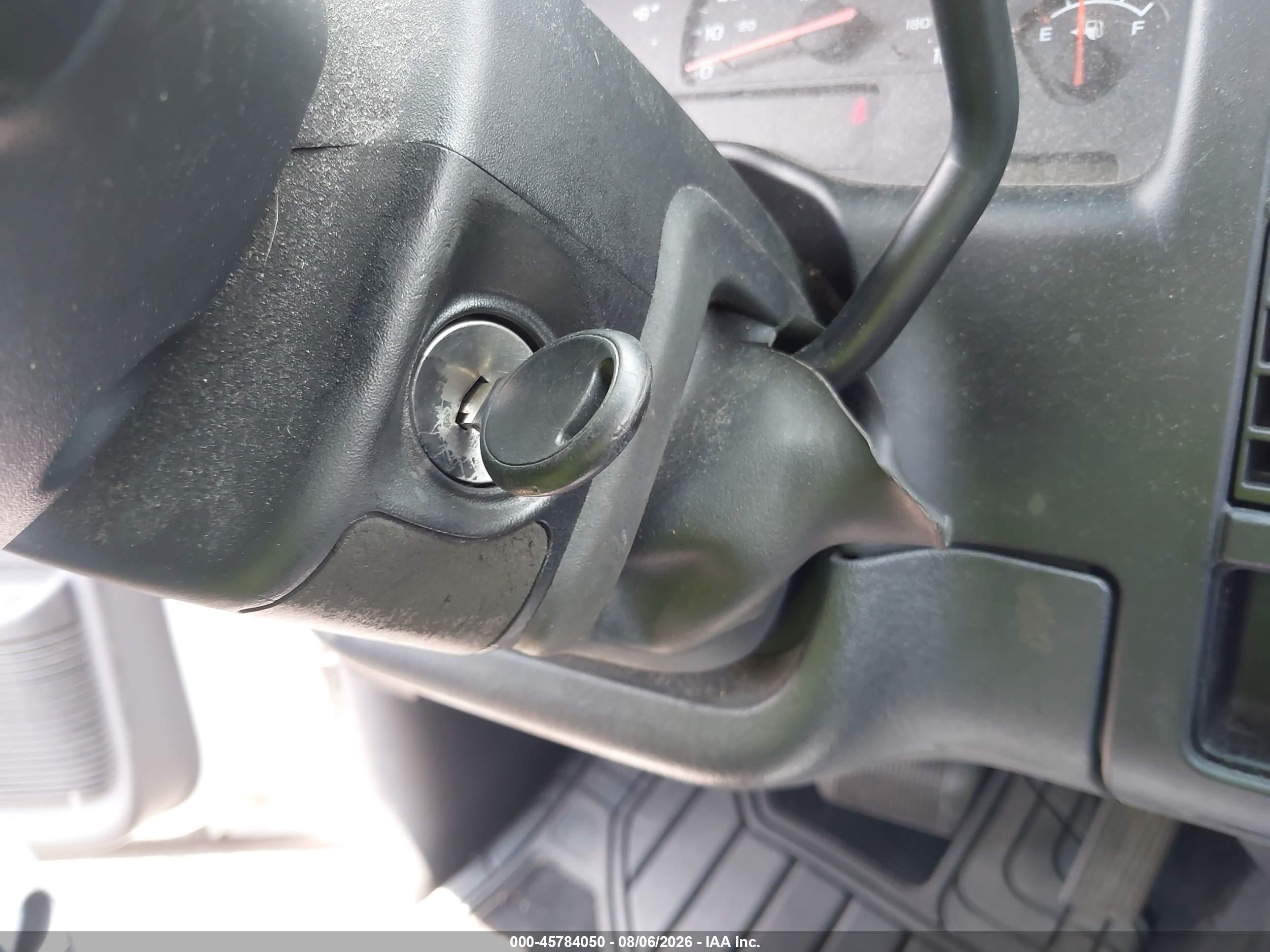 2002 Dodge Dakota Sport White vin: 1B7HL38X72S714552