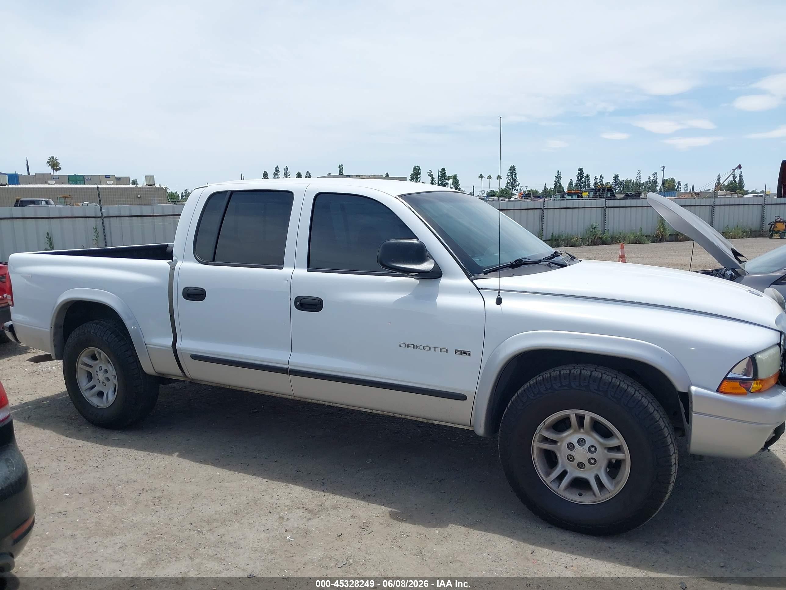 2002 Dodge Dakota Slt Белый vin: 1B7HL48N62S619209
