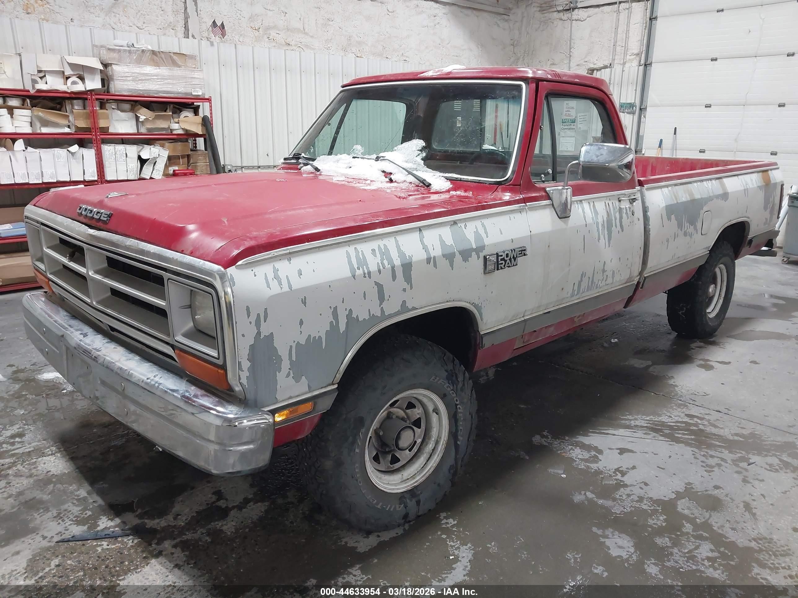 1989 Dodge W-series W100 Red vin: 1B7HM06Y1KS196963