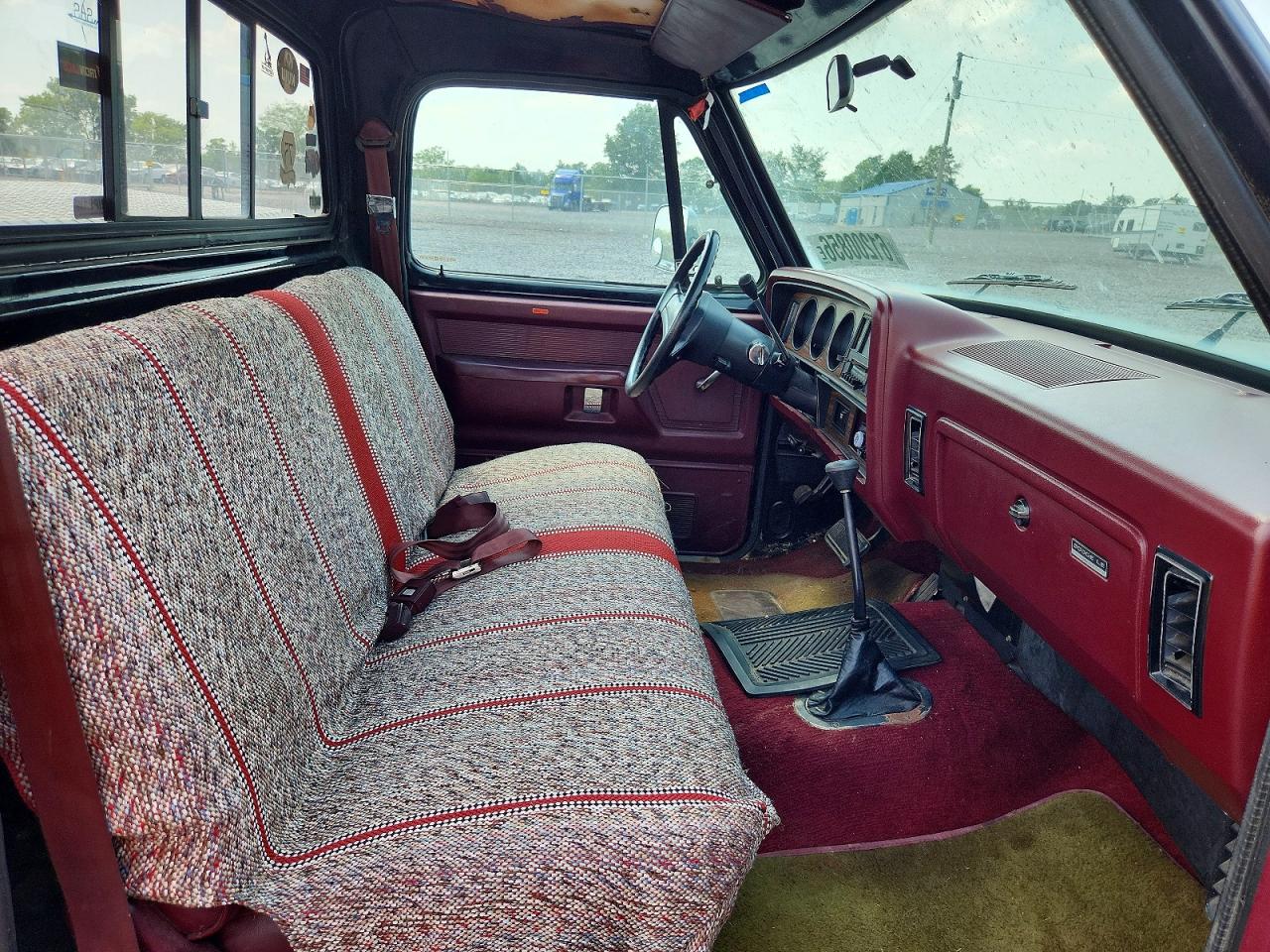 1989 Dodge W-series W100 Black vin: 1B7HM06Y7KS105548