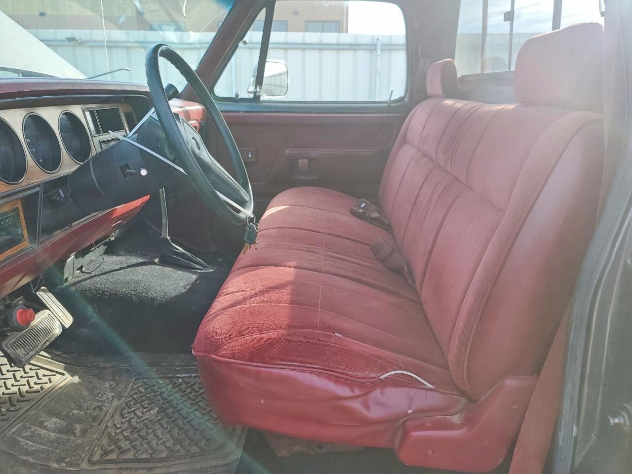 1987 Dodge W-series W100 Gray vin: 1B7HW04T4HS421967