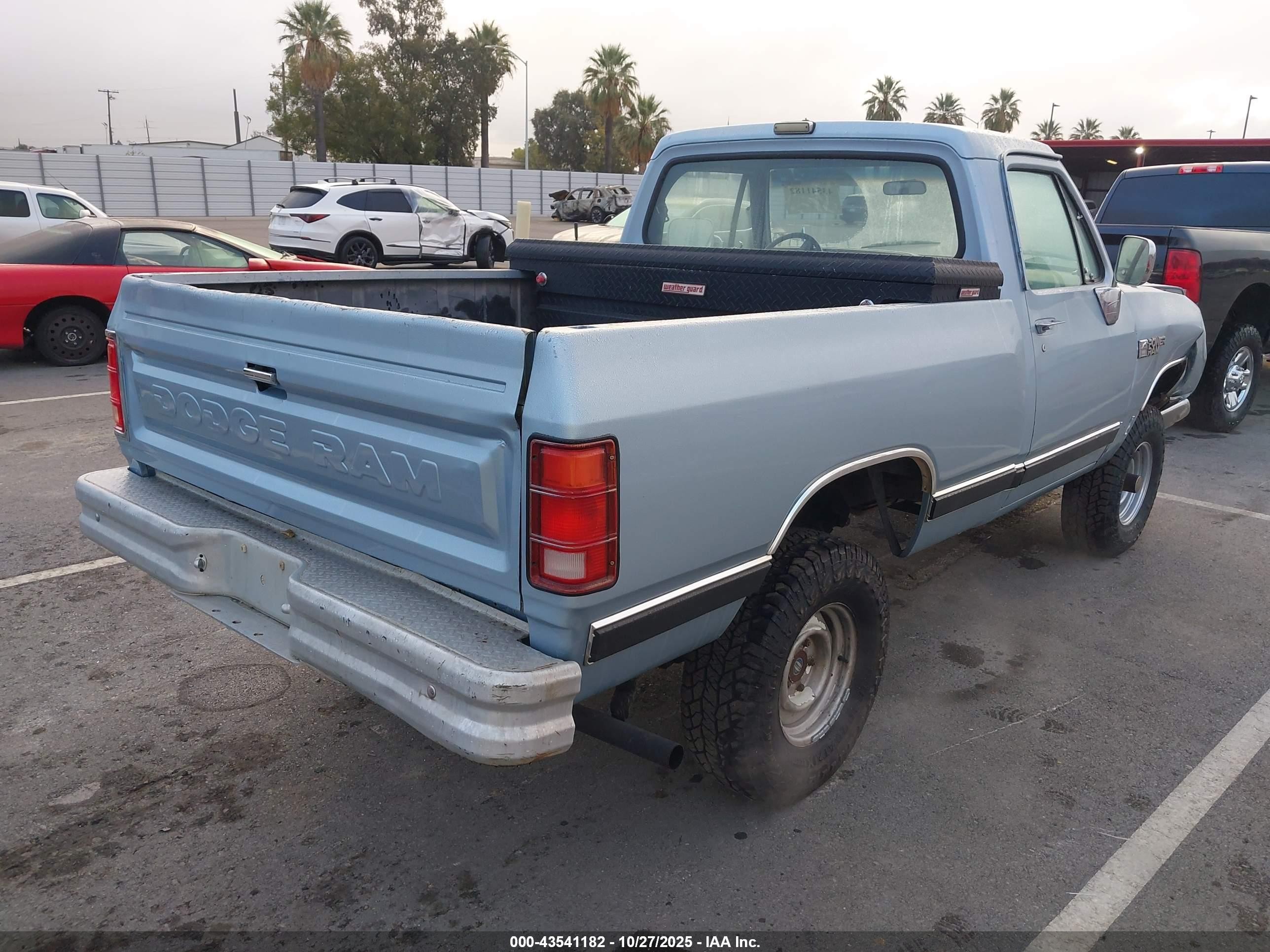 1988 Dodge W-series W100 Light Blue vin: 1B7HW04Y4JS649002