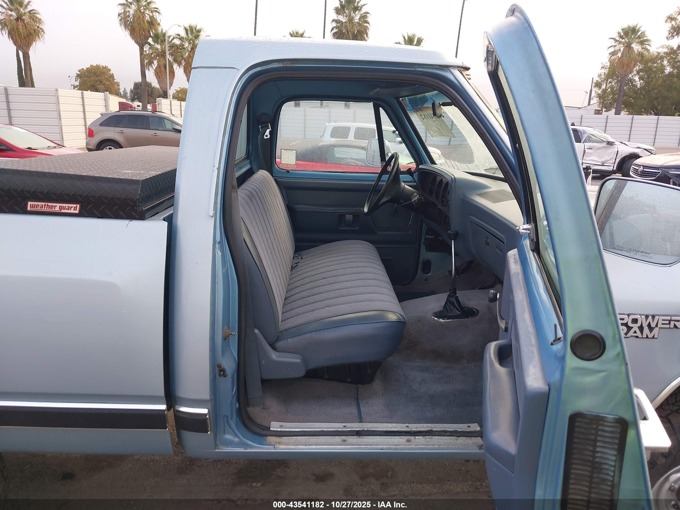 1988 Dodge W-series W100 Light Blue vin: 1B7HW04Y4JS649002