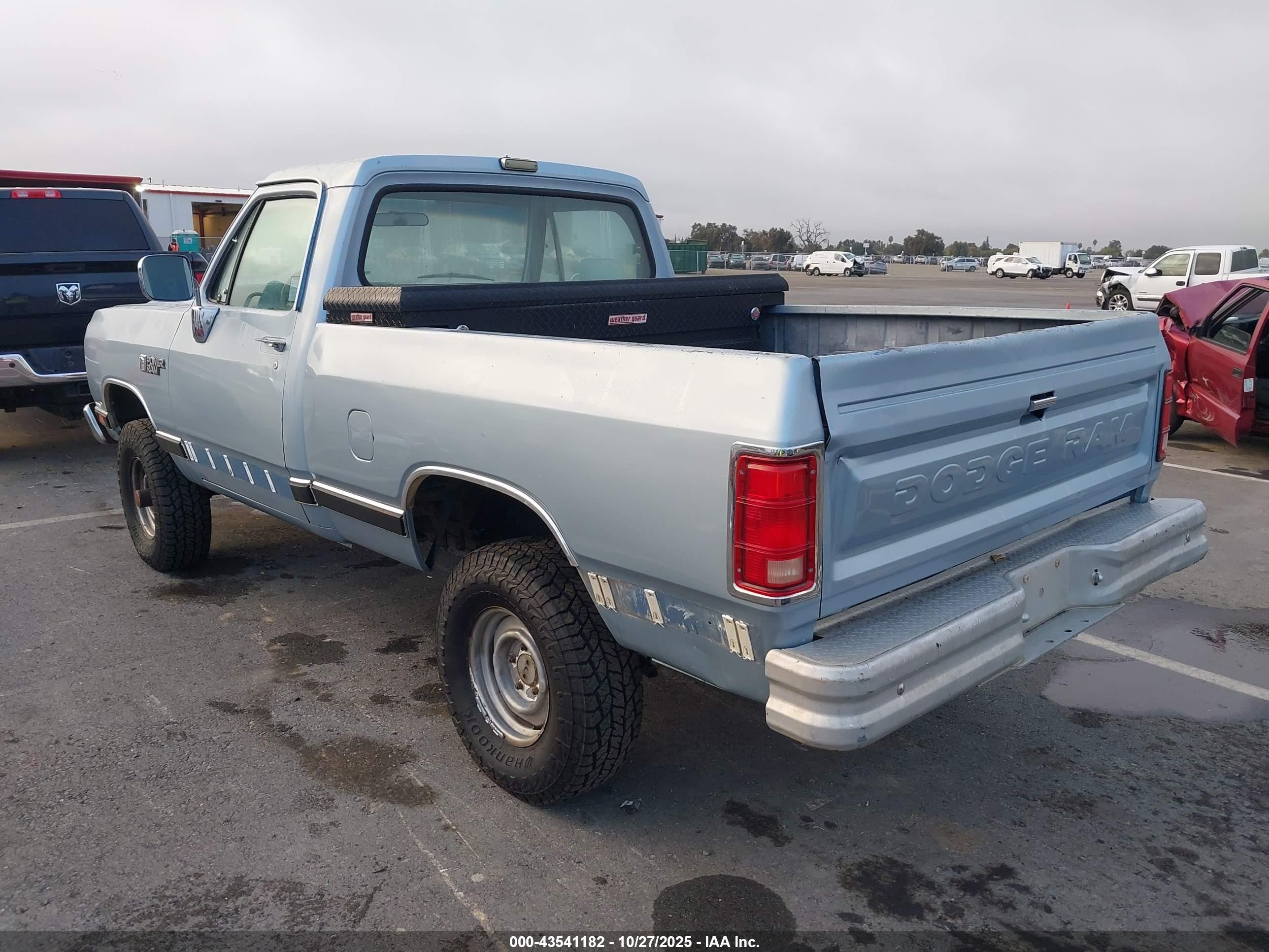 1988 Dodge W-series W100 Light Blue vin: 1B7HW04Y4JS649002