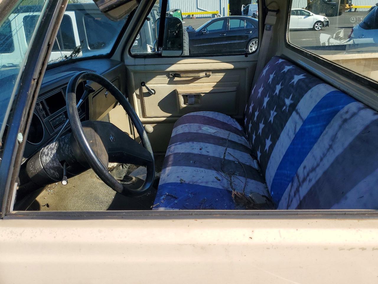1984 Dodge W-series W150 Beige vin: 1B7HW14T7ES368179
