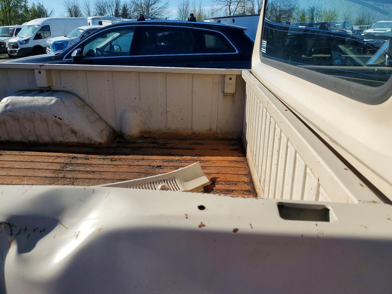 1984 Dodge W-series W150 Beige vin: 1B7HW14T7ES368179