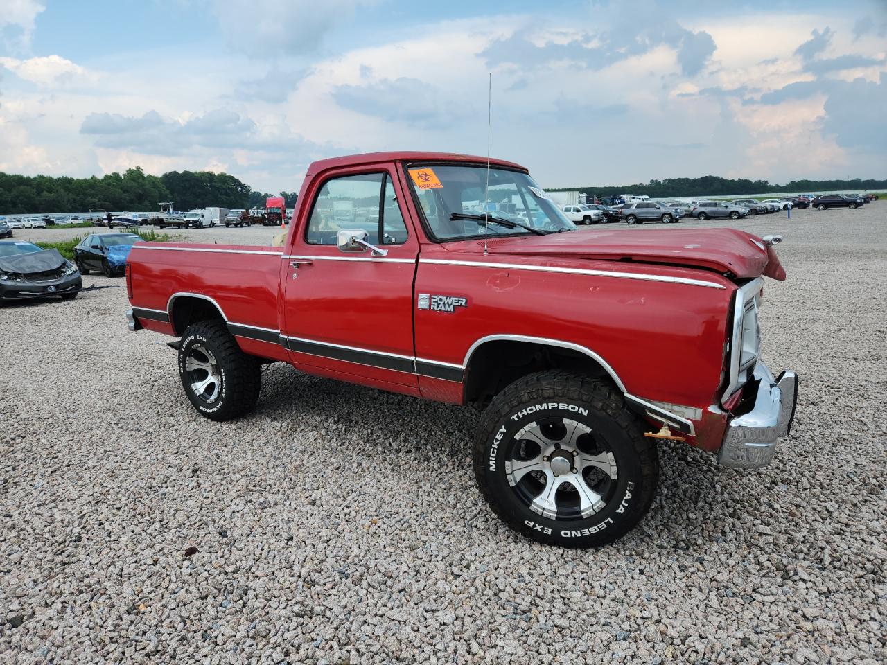 1988 Dodge W-series W150 Red vin: 1B7HW14Y2JS789961