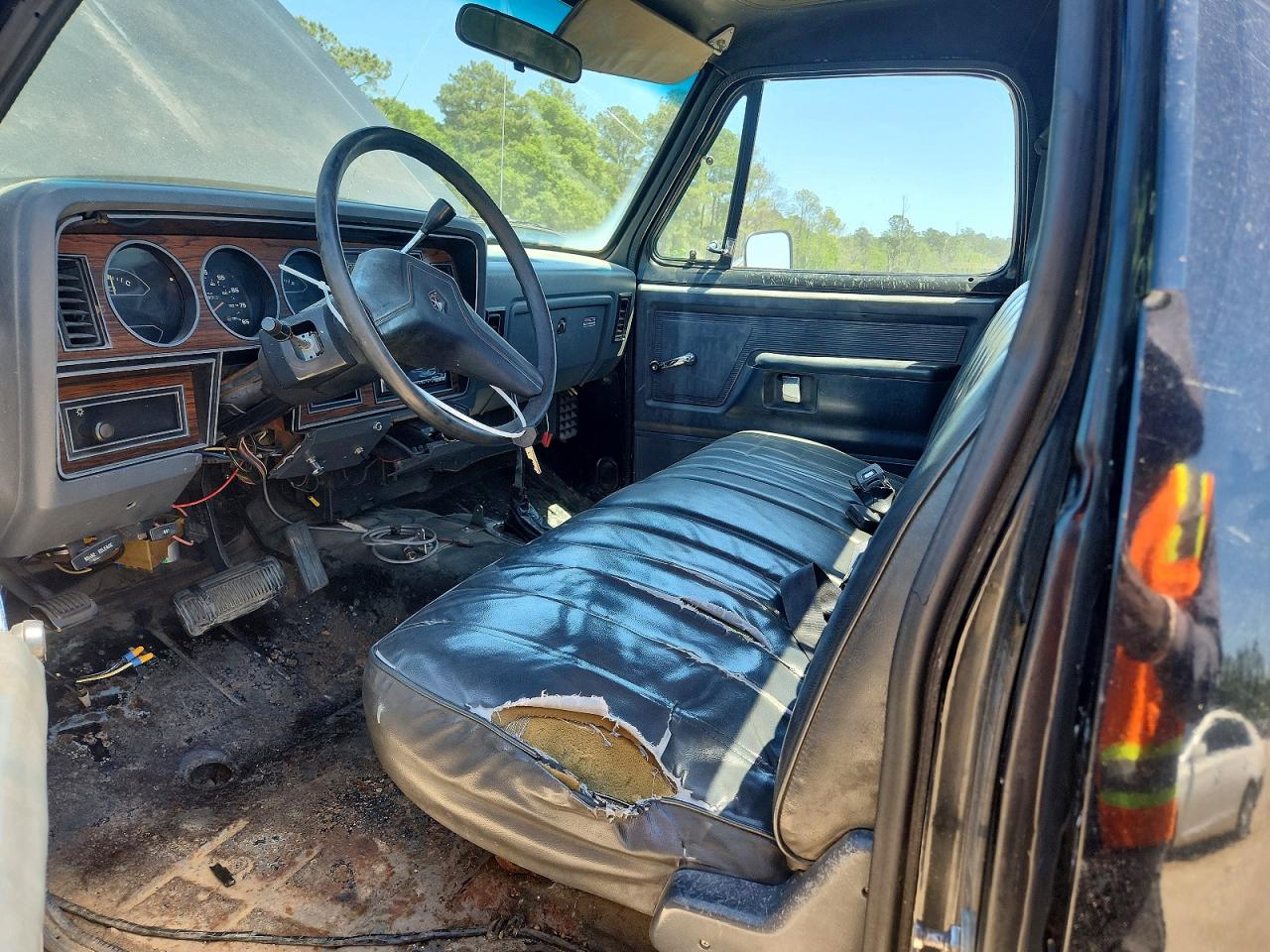 1988 Dodge W-series W150 Черный vin: 1B7HW14Y6JS605685